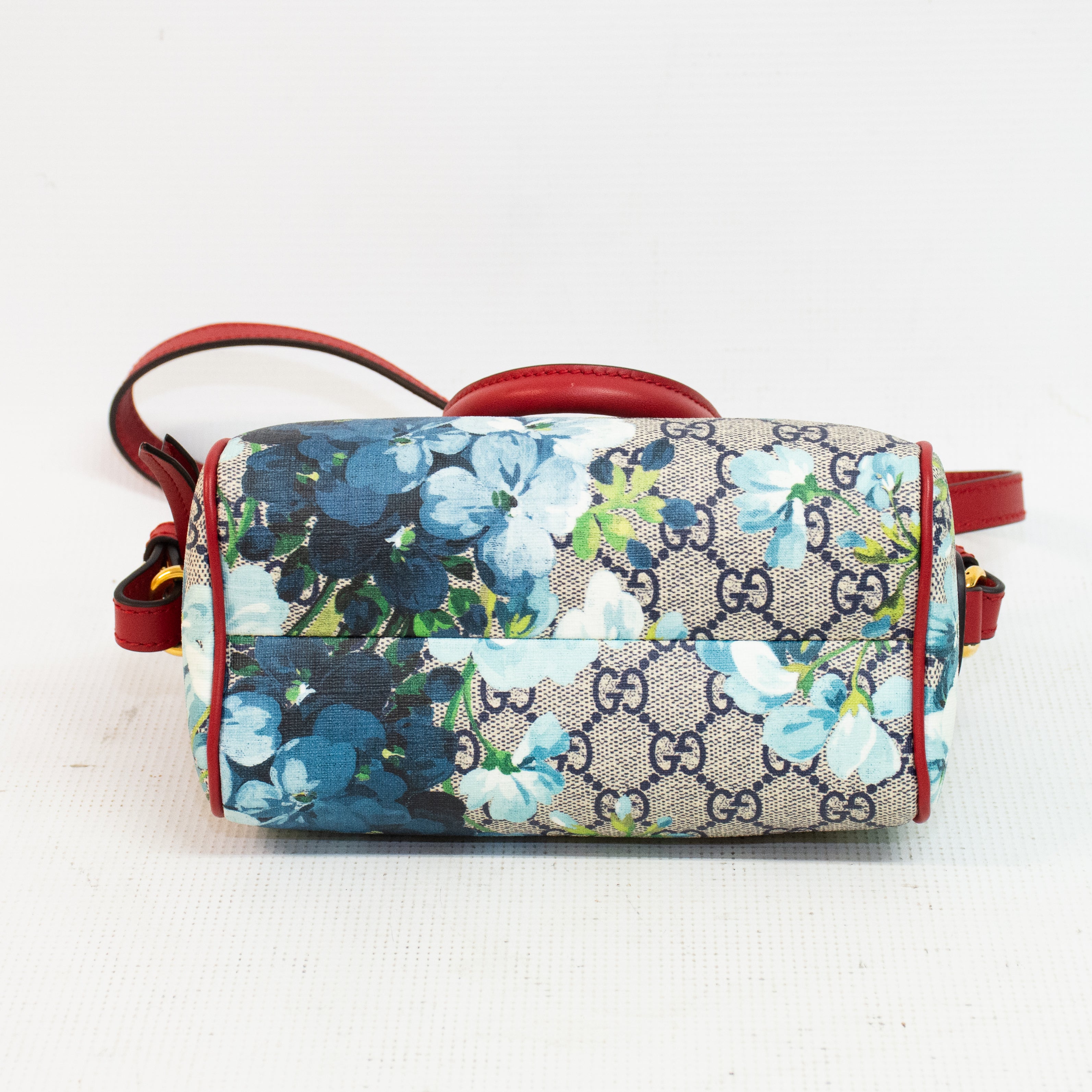 Gucci 546312 Mini Blooms GG Supreme Canvas Cross Body Bag