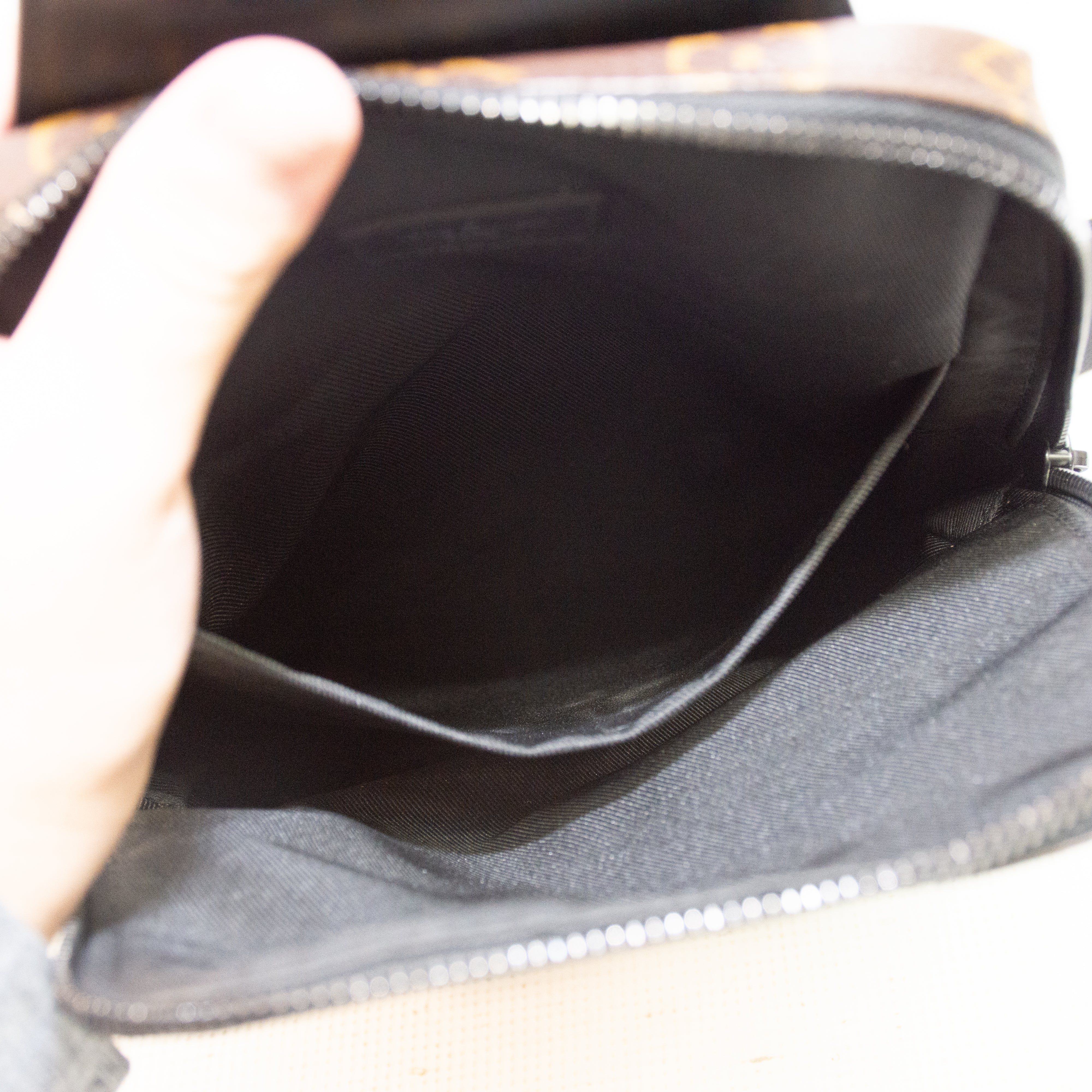 louis Vuitton Avenue Macassar Monogram Sling Bag - M45897