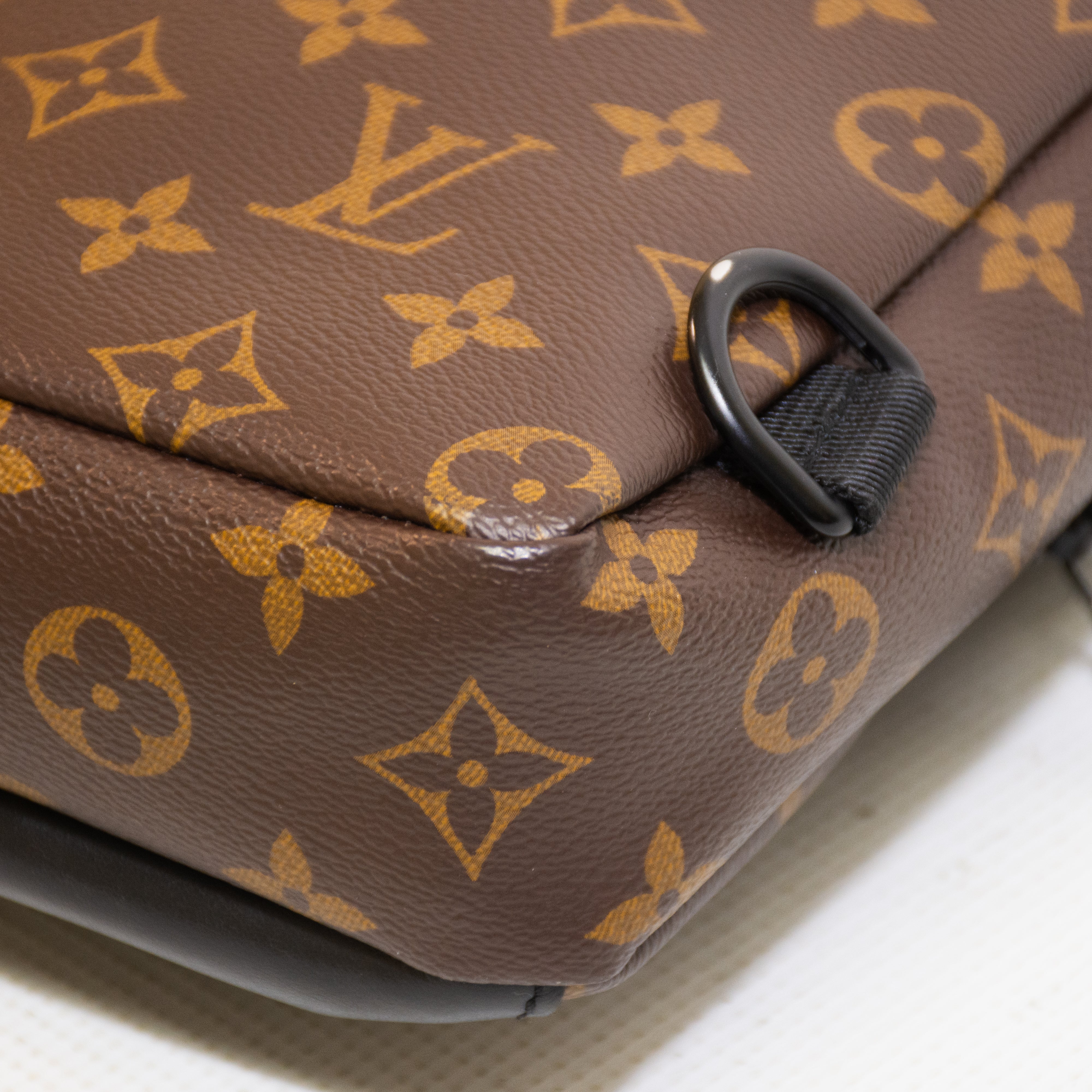 louis Vuitton Avenue Macassar Monogram Sling Bag - M45897