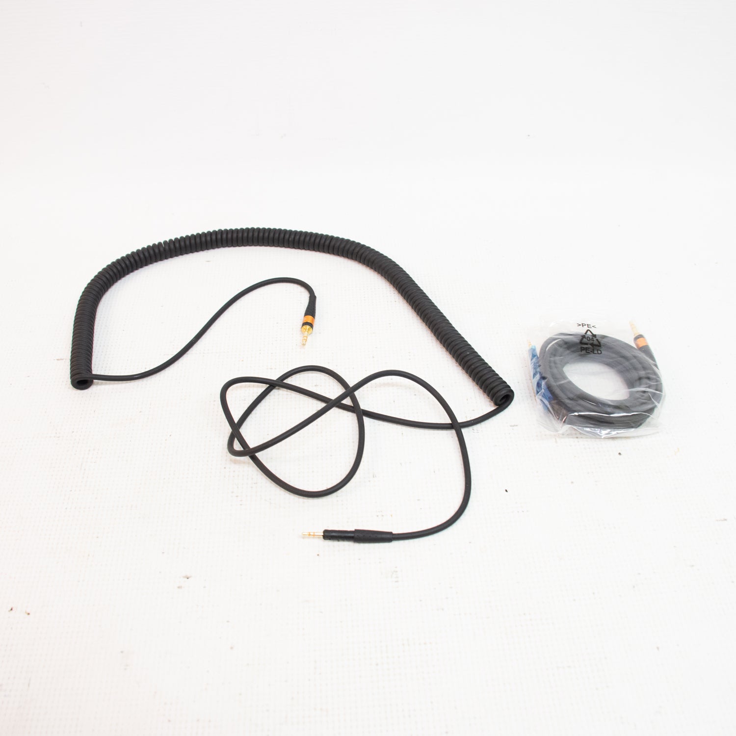 Neumann.Berlin NDH 20 Closed Dynamic Headphones
