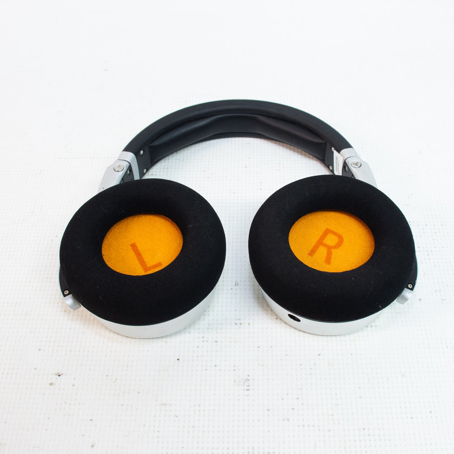 Neumann.Berlin NDH 20 Closed Dynamic Headphones