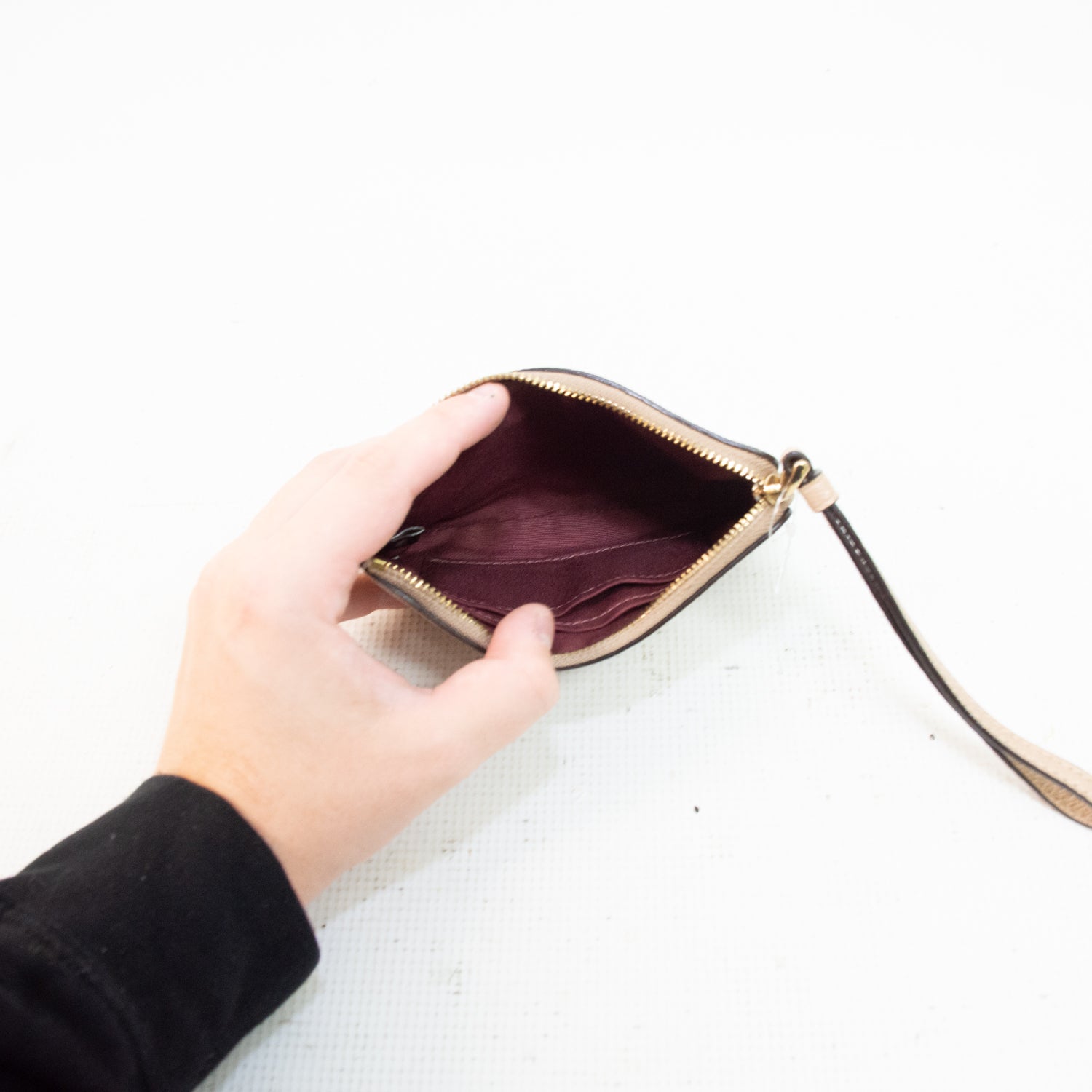 Coach Signature Canvas Corner Zip Wristlet - Beige