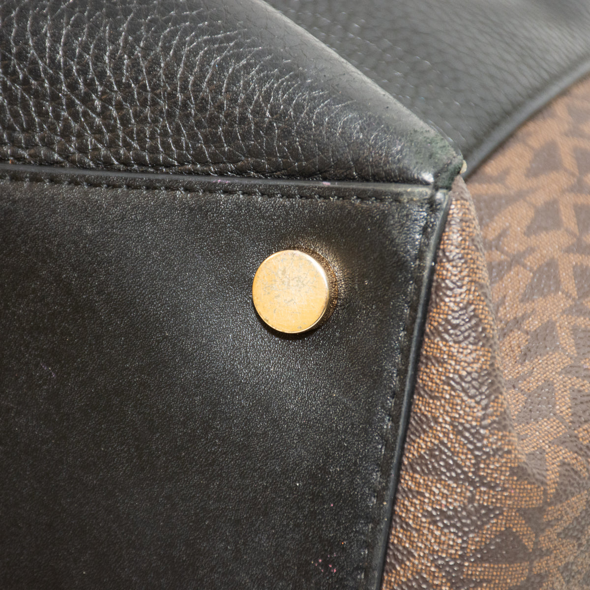 Michael Kors Voyager Leopard Tote Bag