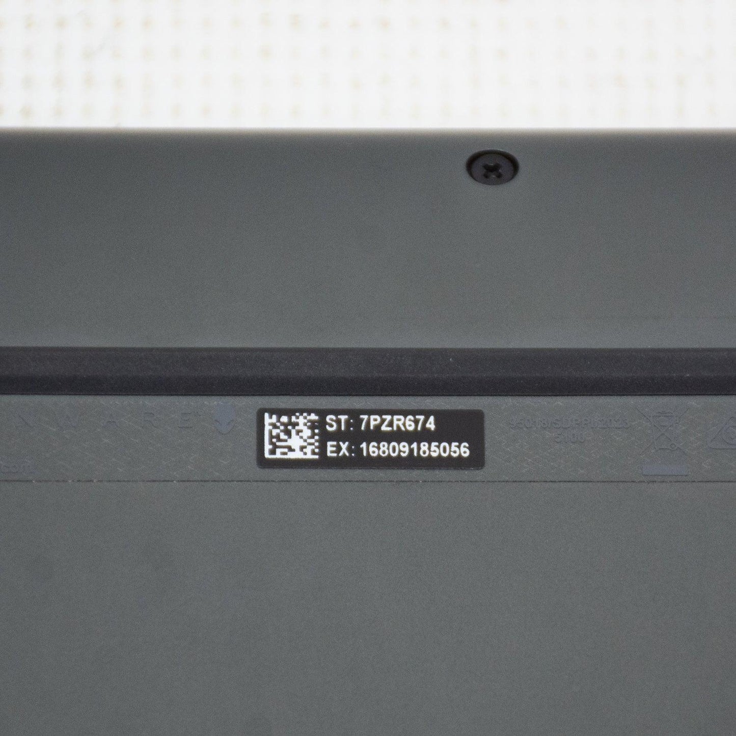Alienware M16 R2 Gaming Laptop - Intel Core Ultra 7 155H, 1TB SSD, 16 GB Ram, GeForce RTX 4060 8 GB GDDR6