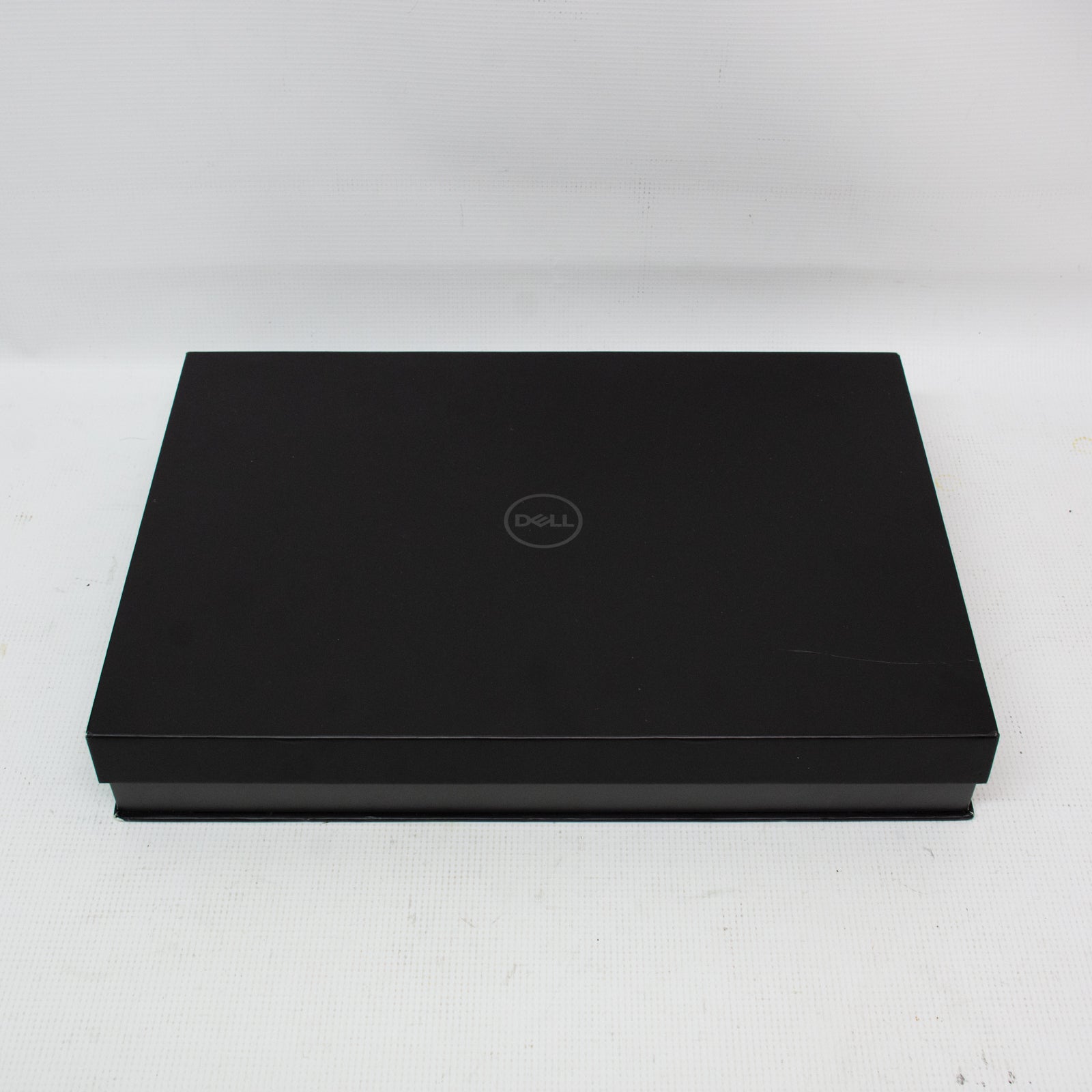 Dell XPS 17 9700 Laptop - Intel i9-10885H @ 2.4Ghz, 2TB SSD, 64 GB Ram, RTX2060