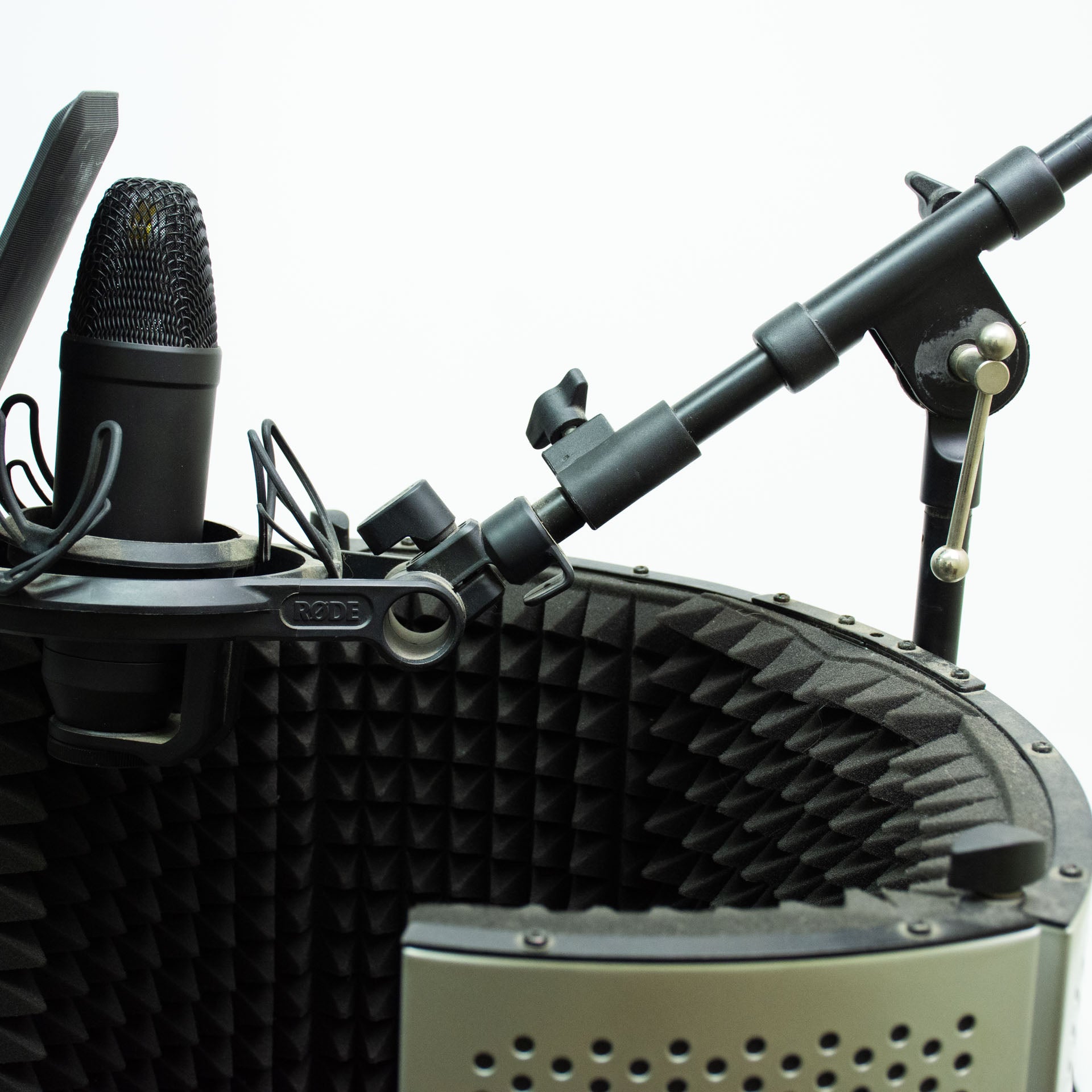 Rode NT1 Studio Condenser Mic w/ Isolation Shield & Mount