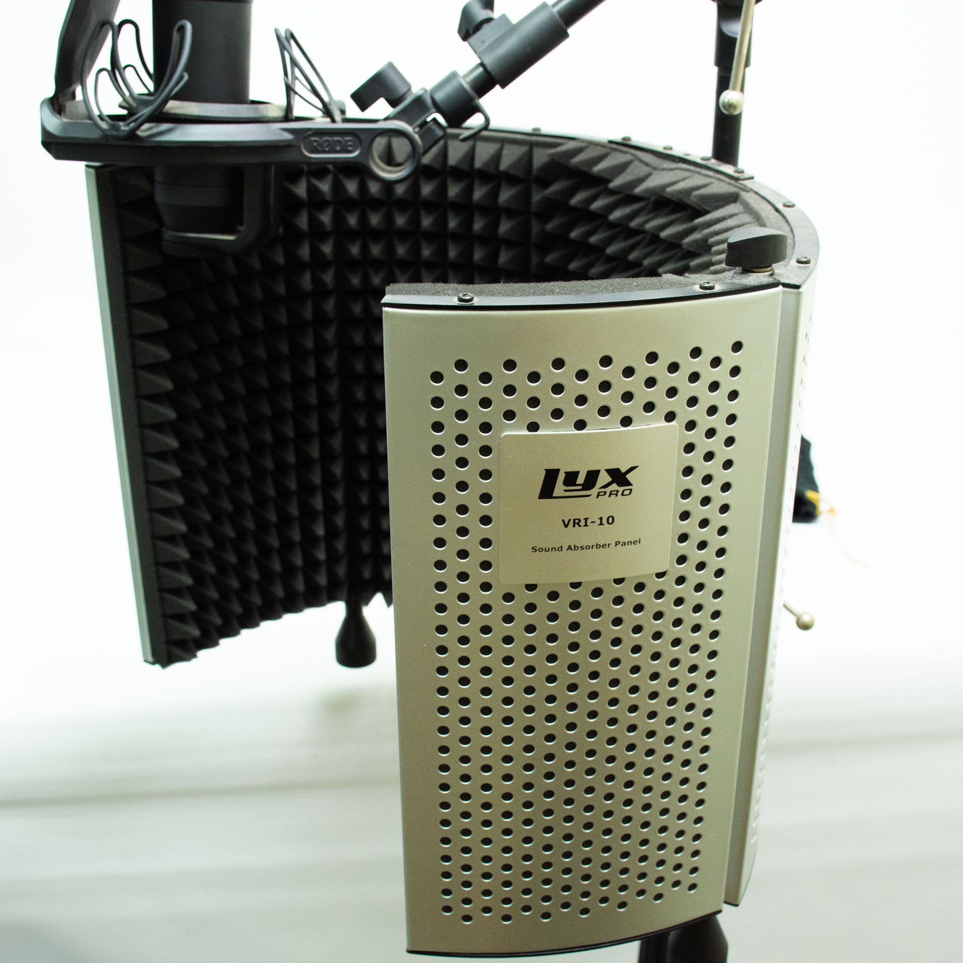 Rode NT1 Studio Condenser Mic w/ Isolation Shield & Mount