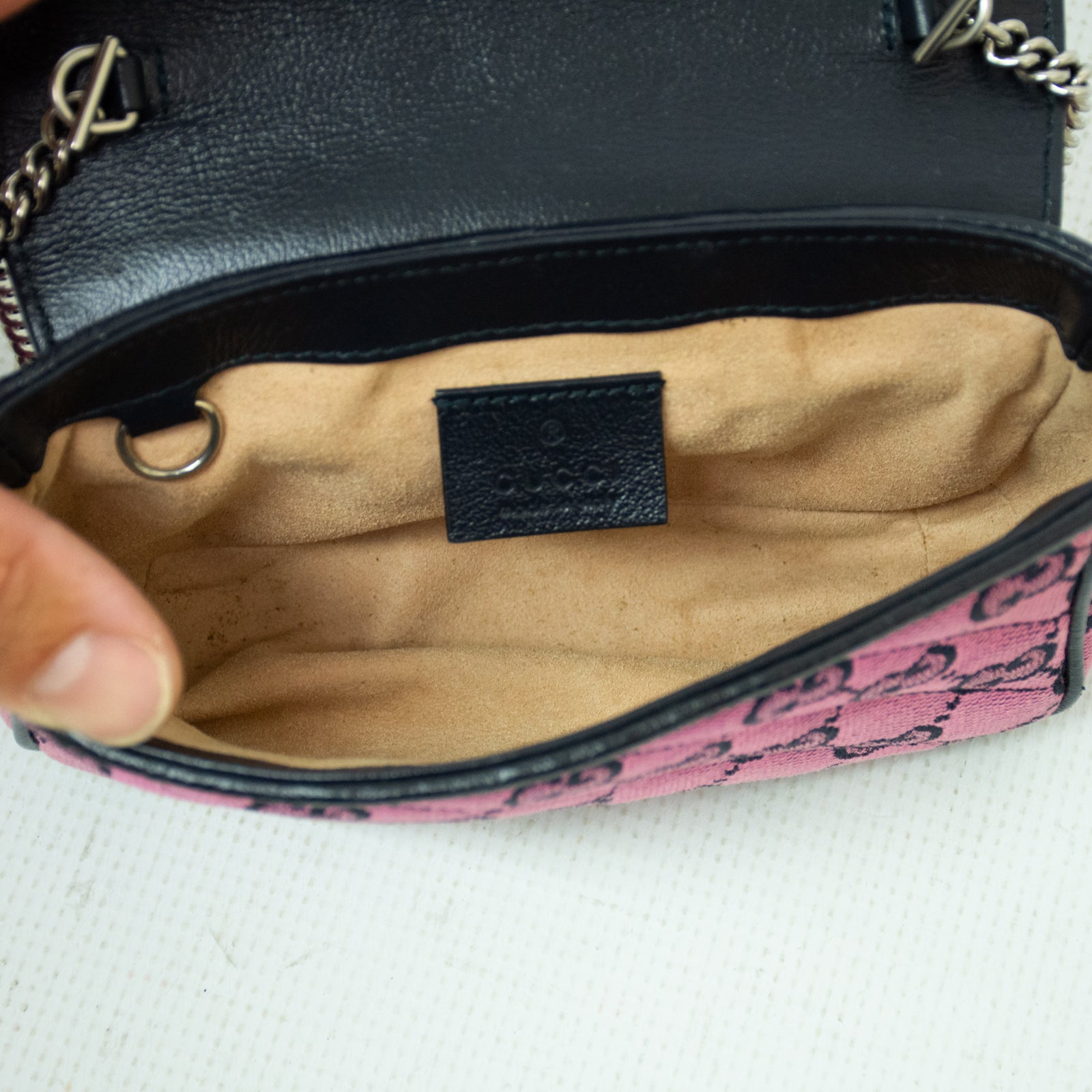 Gucci GG Marmont 476433 Canvas Mateless Super Mini Crossbody Bag