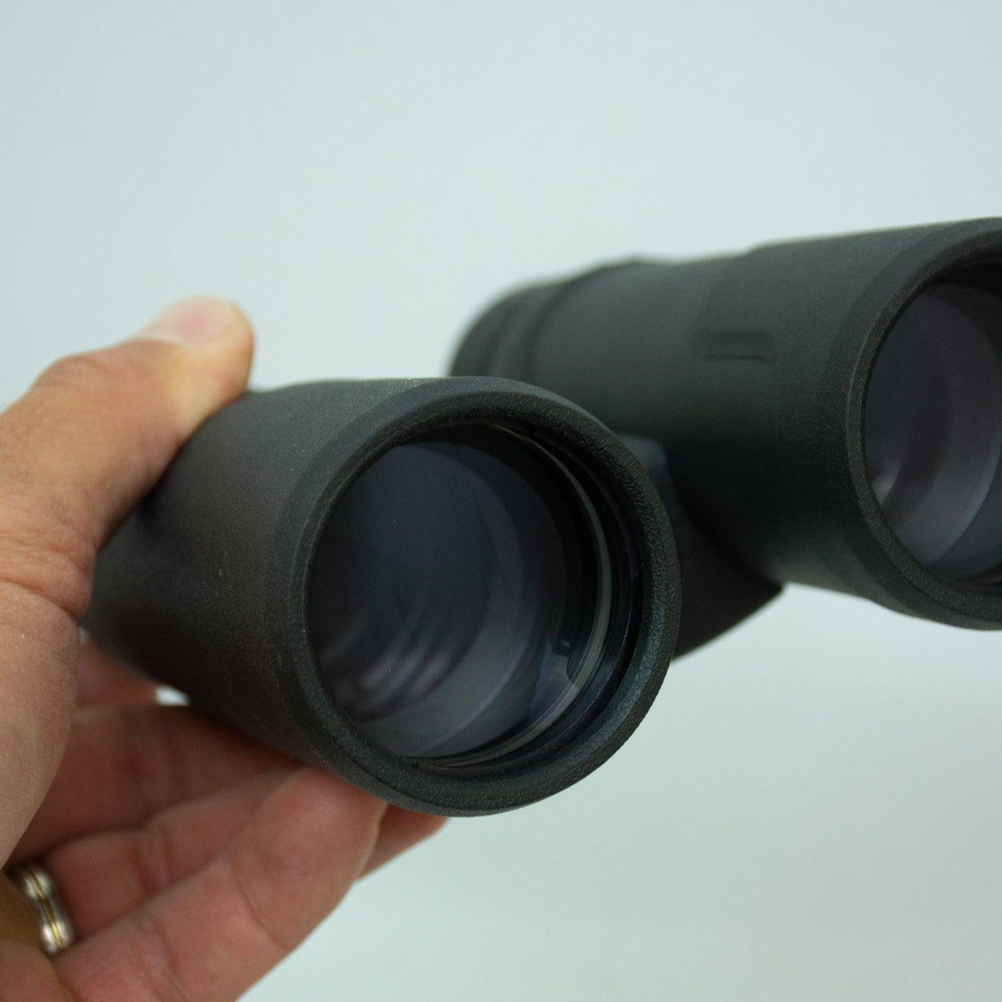 Nikon Prostaff P3 10x42 Waterproof & Fogproof Rubber-Armored Binoculars