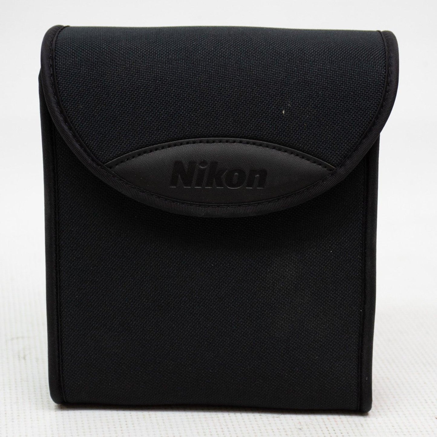Nikon Prostaff P3 10x42 Waterproof & Fogproof Rubber-Armored Binoculars
