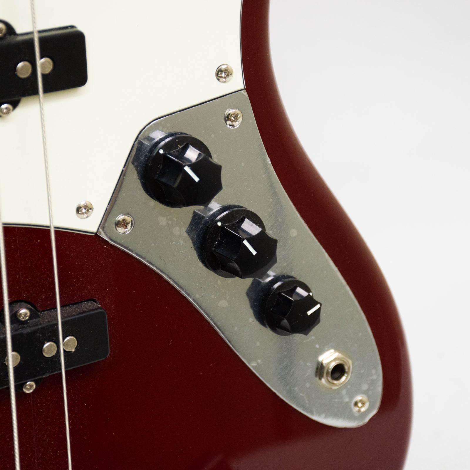 Squier by Fender Jazz Bass - Red