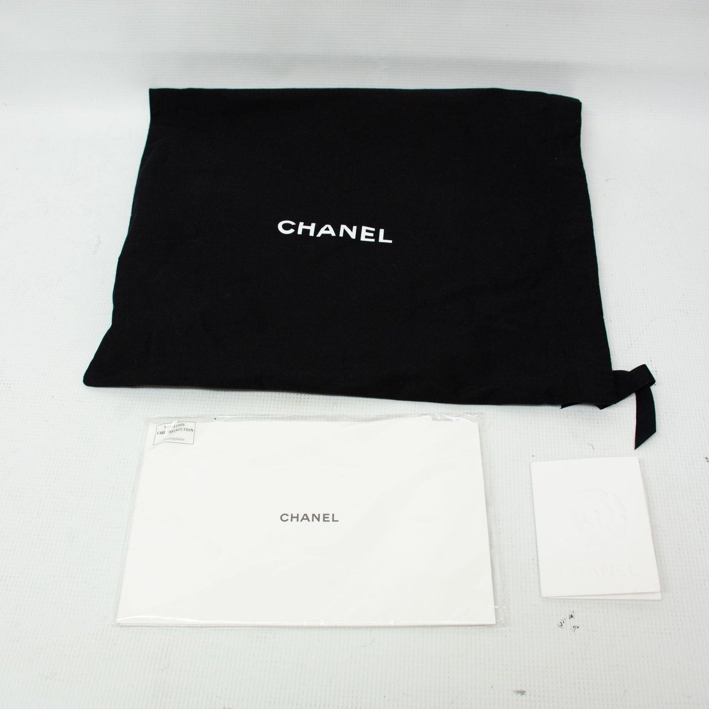 Chanel Boy Flap Acolchado Caviar Beige Bolso de hombro - ipawnishop.com