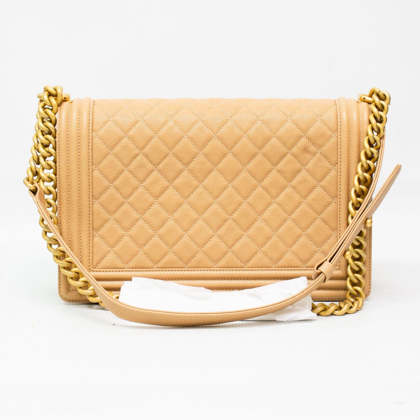 Chanel Boy Flap Acolchado Caviar Beige Bolso de hombro - ipawnishop.com