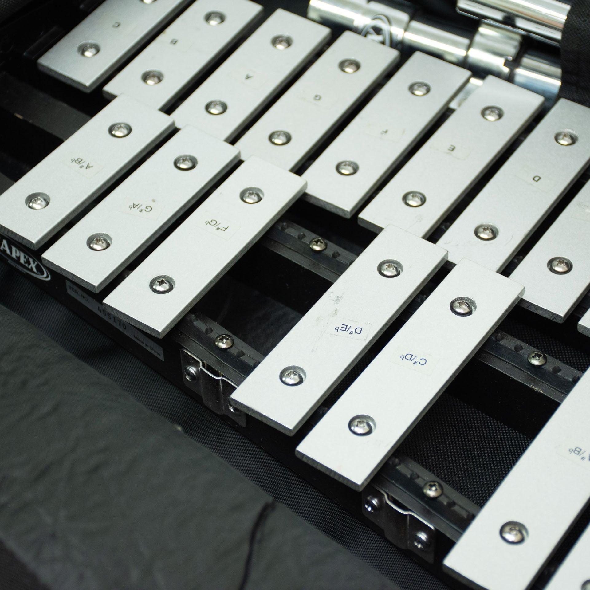 Mapex MCK1432DP Snare Drum/Bell Percussion Kit / Mochila - ipawnishop.com