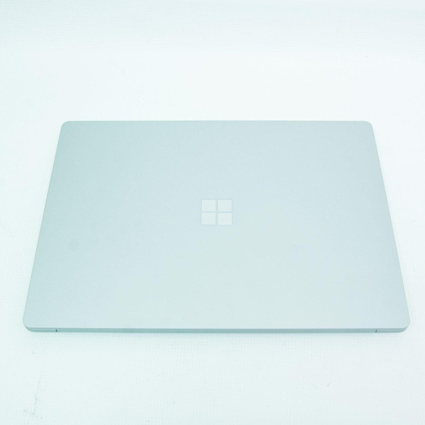 Microsoft Surface Laptop 1979 15" i7-1186G7, 16 GB Ram, 500 GB SSD - Silver - ipawnishop.com