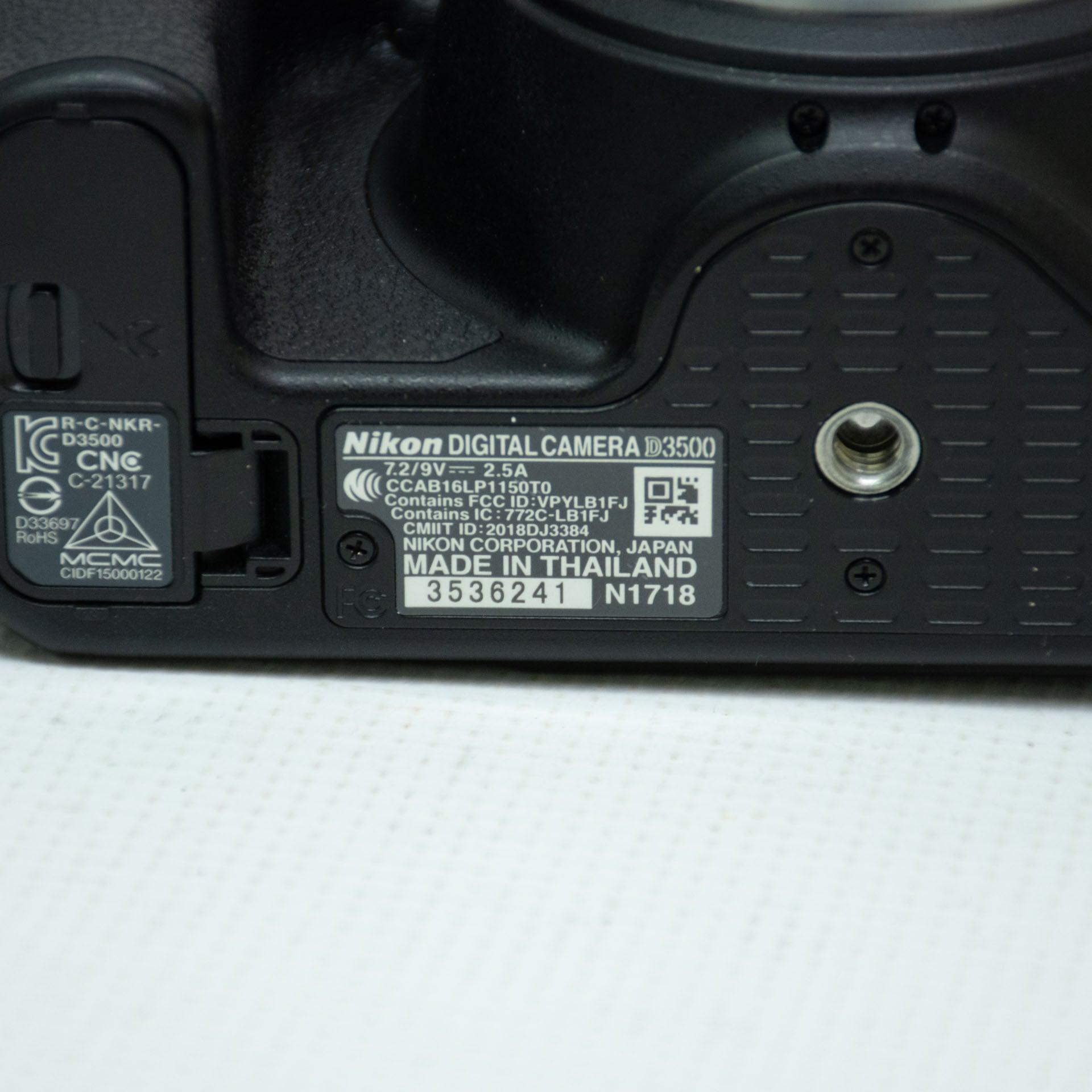 Nikon D3500 Camera Bundle - ipawnishop.com