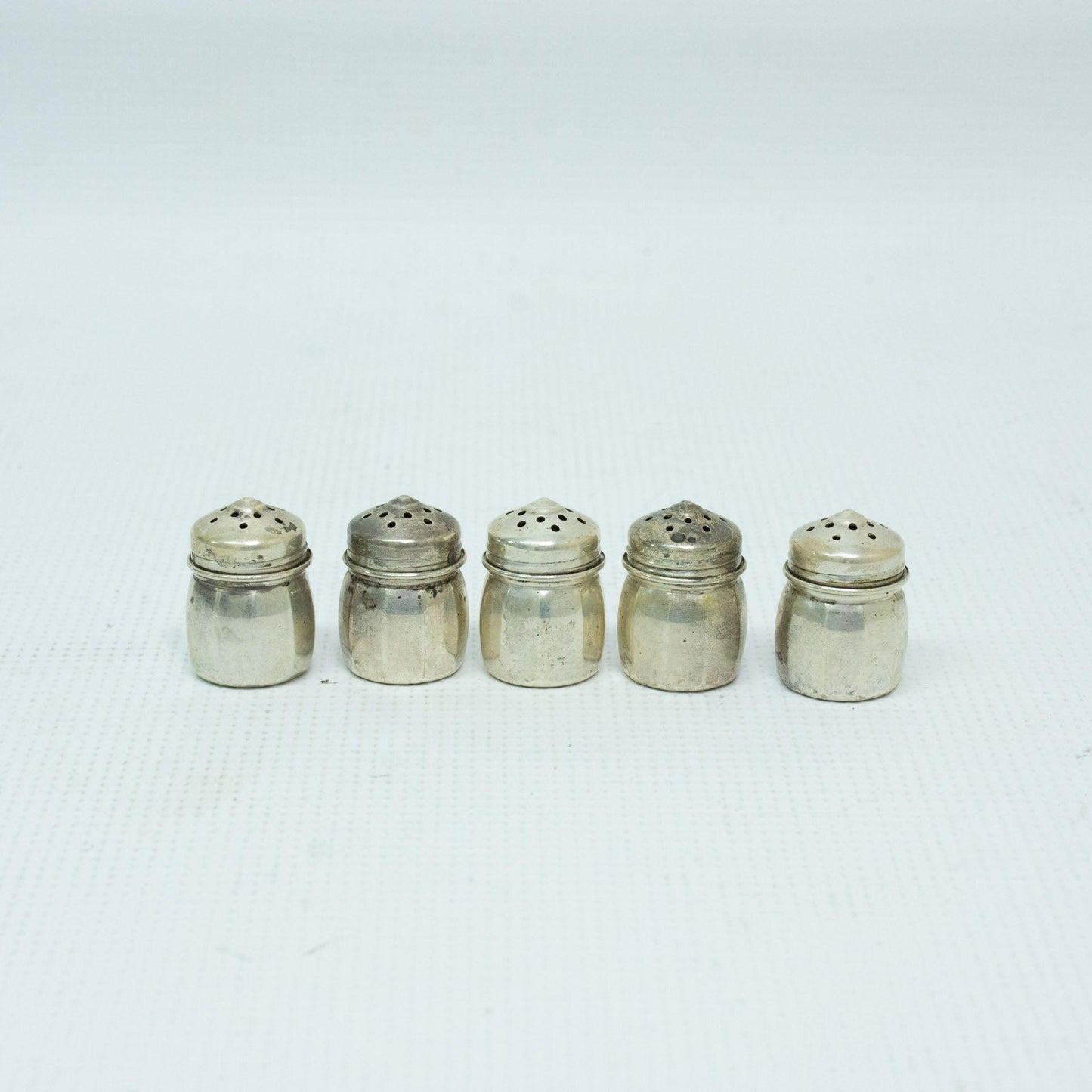 Petite Miniature 1940 S Stamped Sterling Silver Salt Pepper Shaker - ipawnishop.com