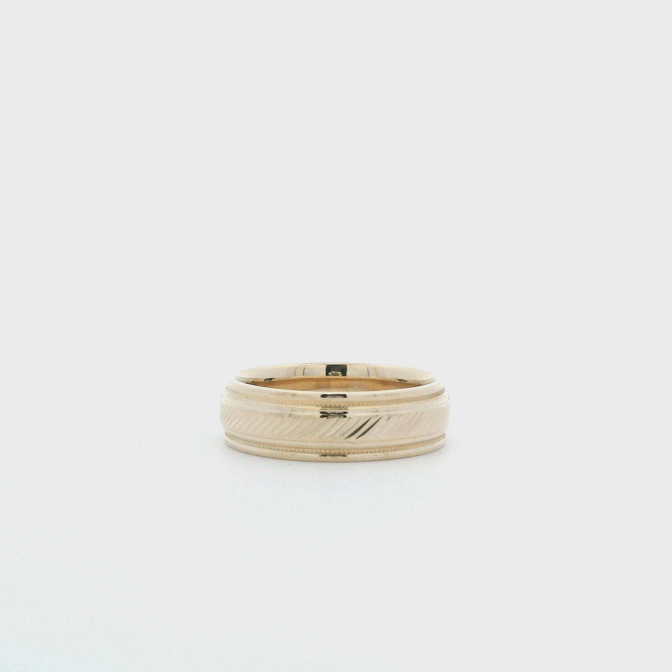 14K Yellow Gold Diamond Cut Center Band