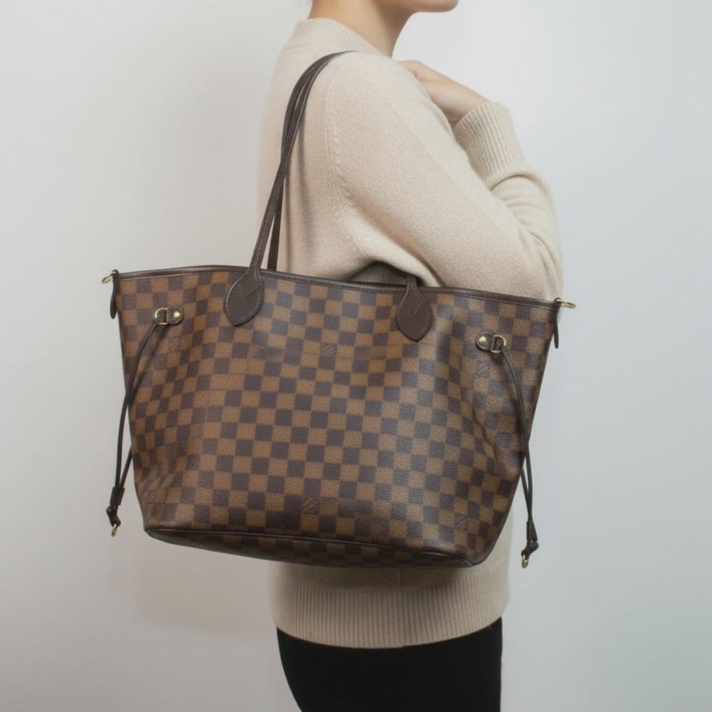 Louis Vuitton Damier Ebene Canvas Neverfull MM