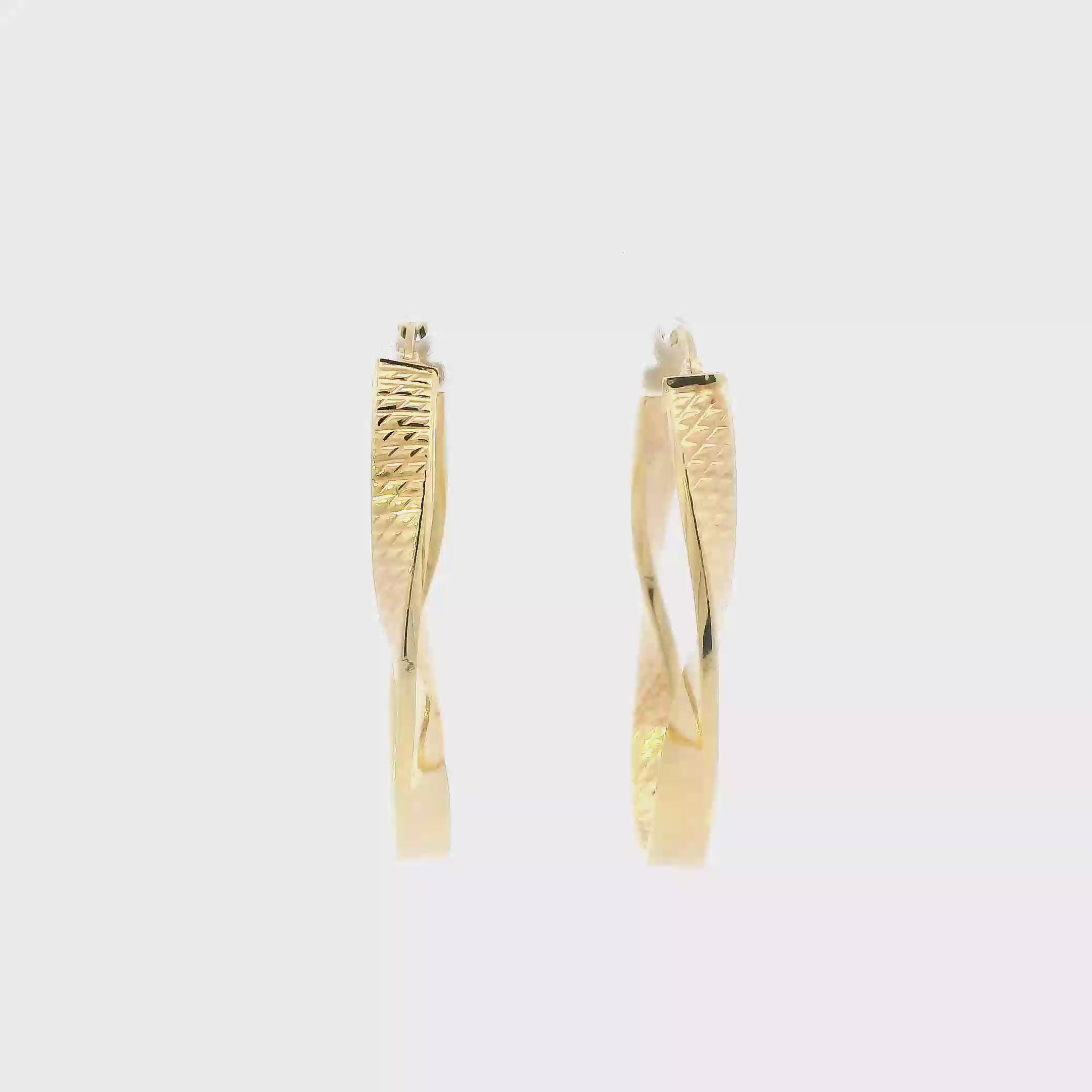 14K Yellow Gold Twisted Oval Hoop Earrings