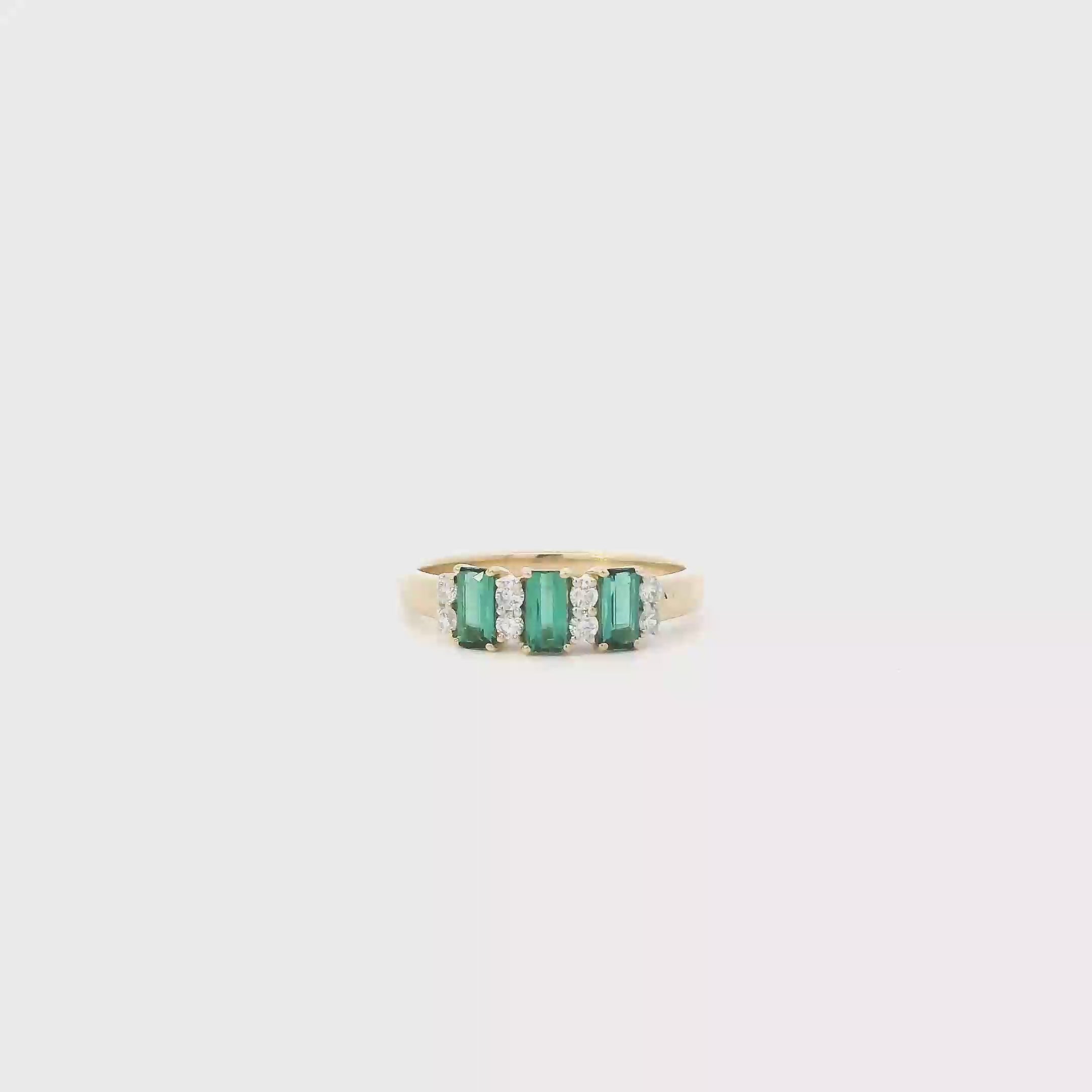 14K Yellow Gold Green Tourmaline & Diamond Women's Ring-0.16ct