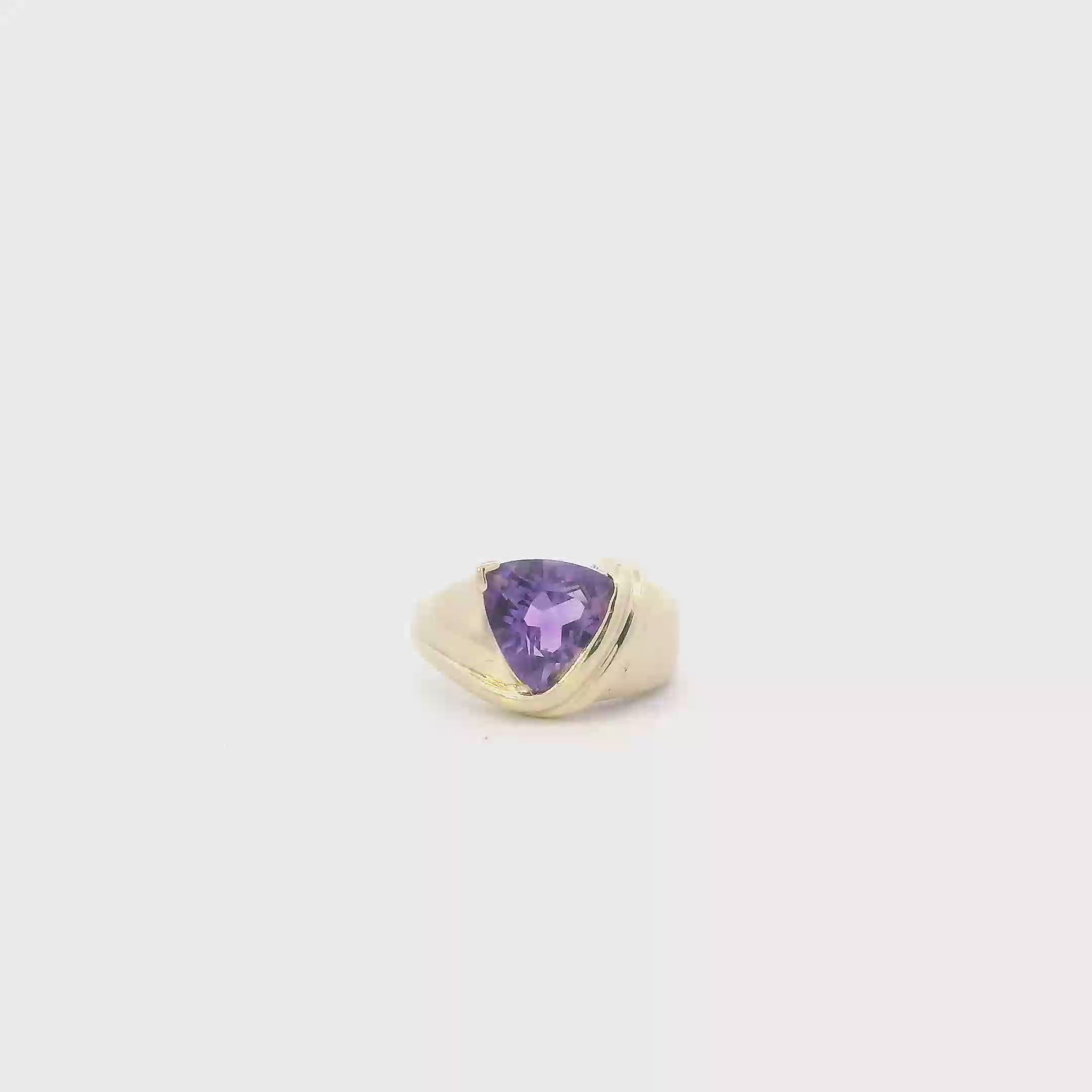 10K Yellow Gold Trillion Amethyst Womens Ring