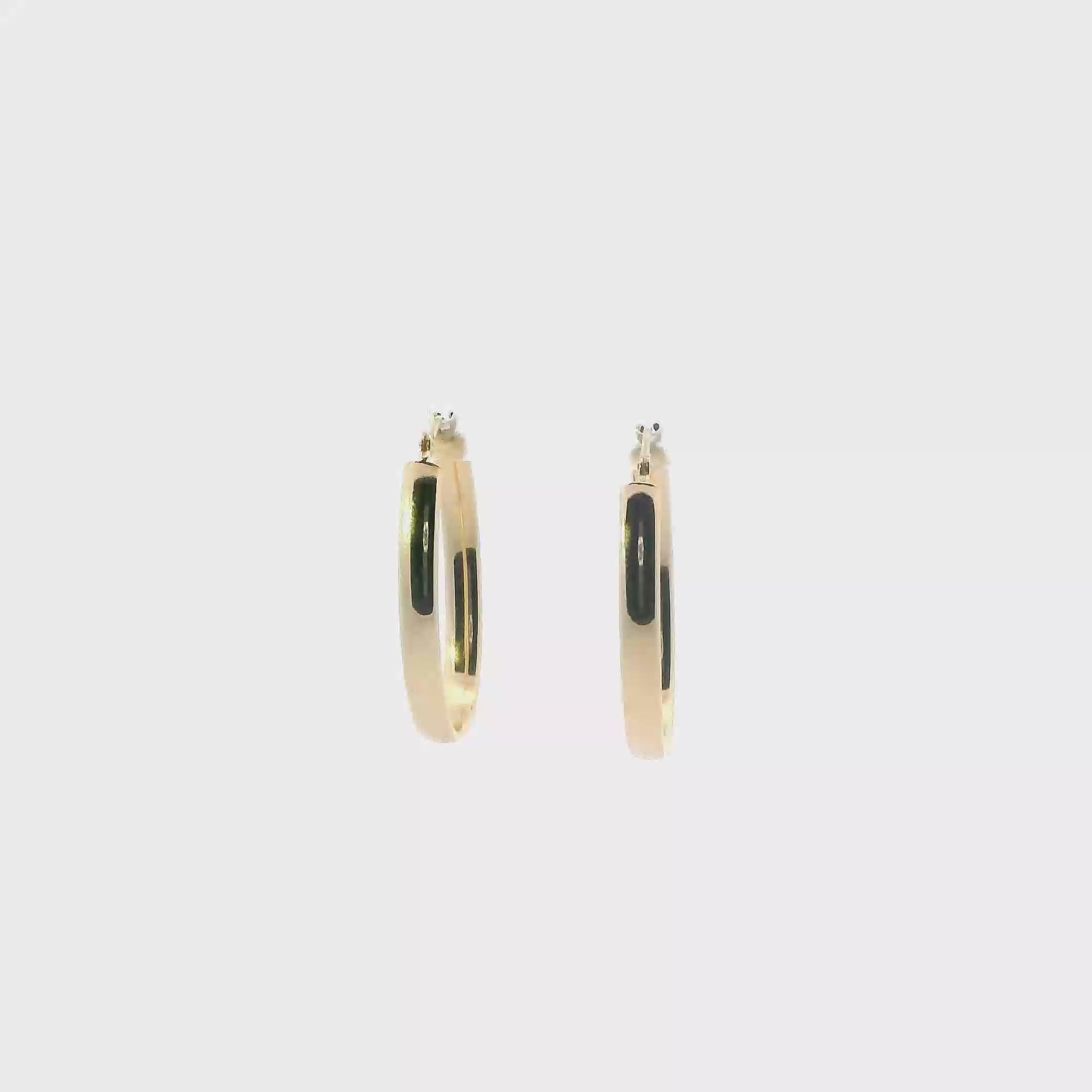 14K Yellow Gold Oval Hoop Earrings