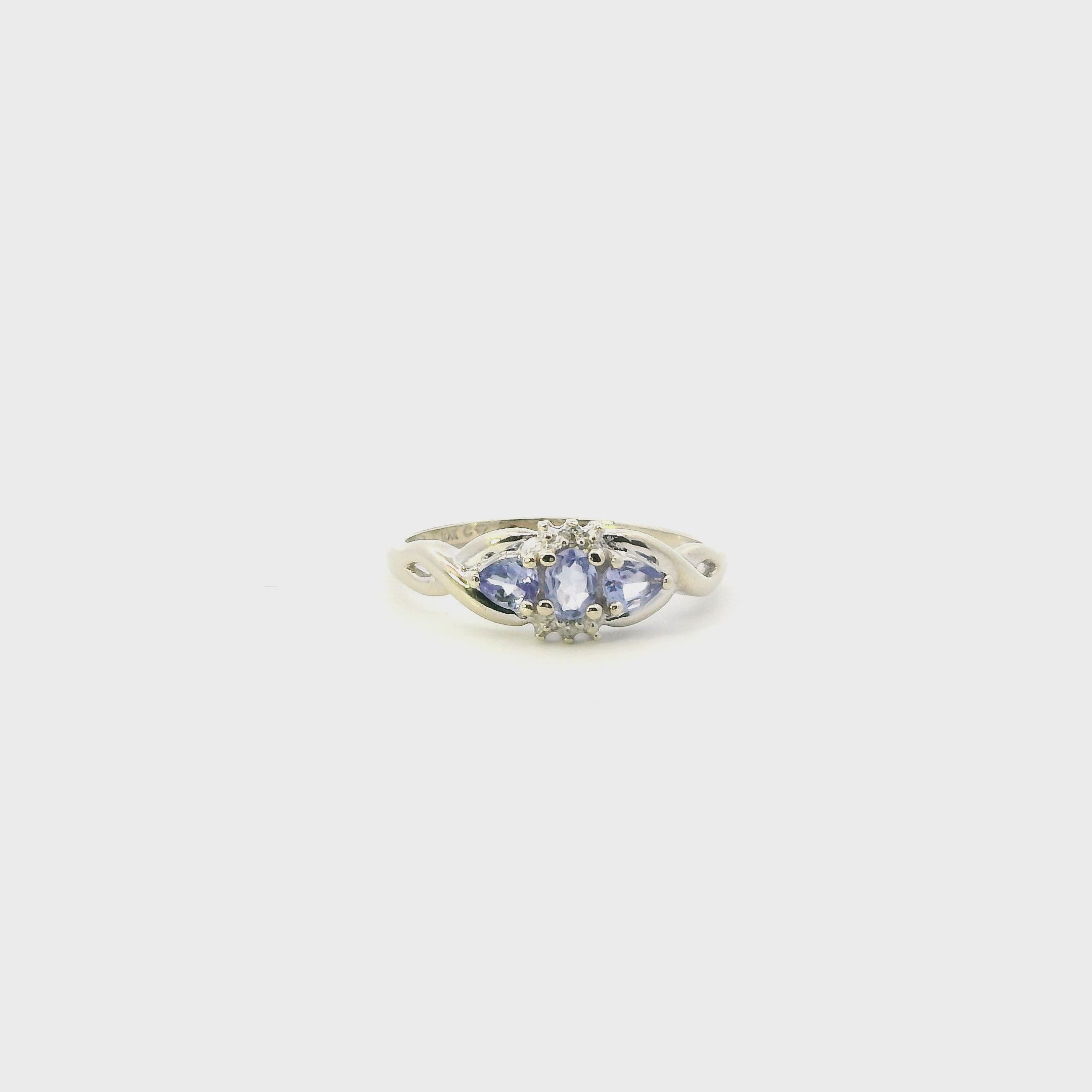 10K White Gold Tanzanite Womens Ring