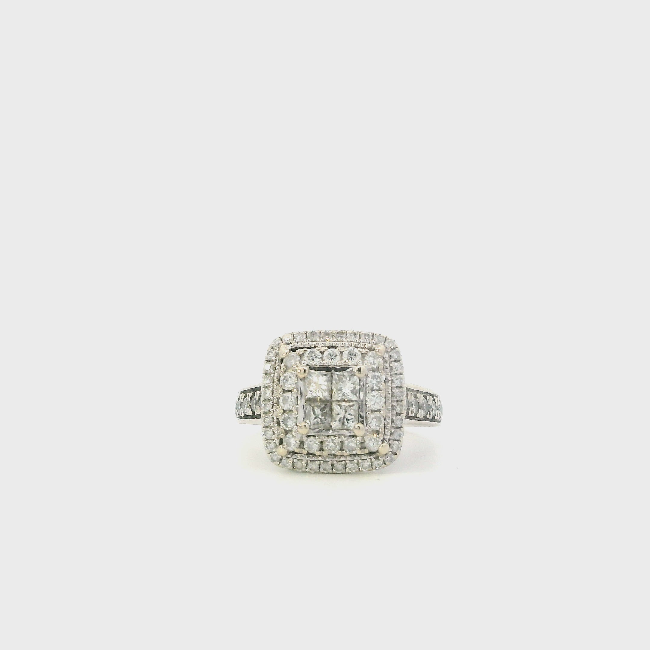14K White Gold Diamond Womens Ring - 0.97ct