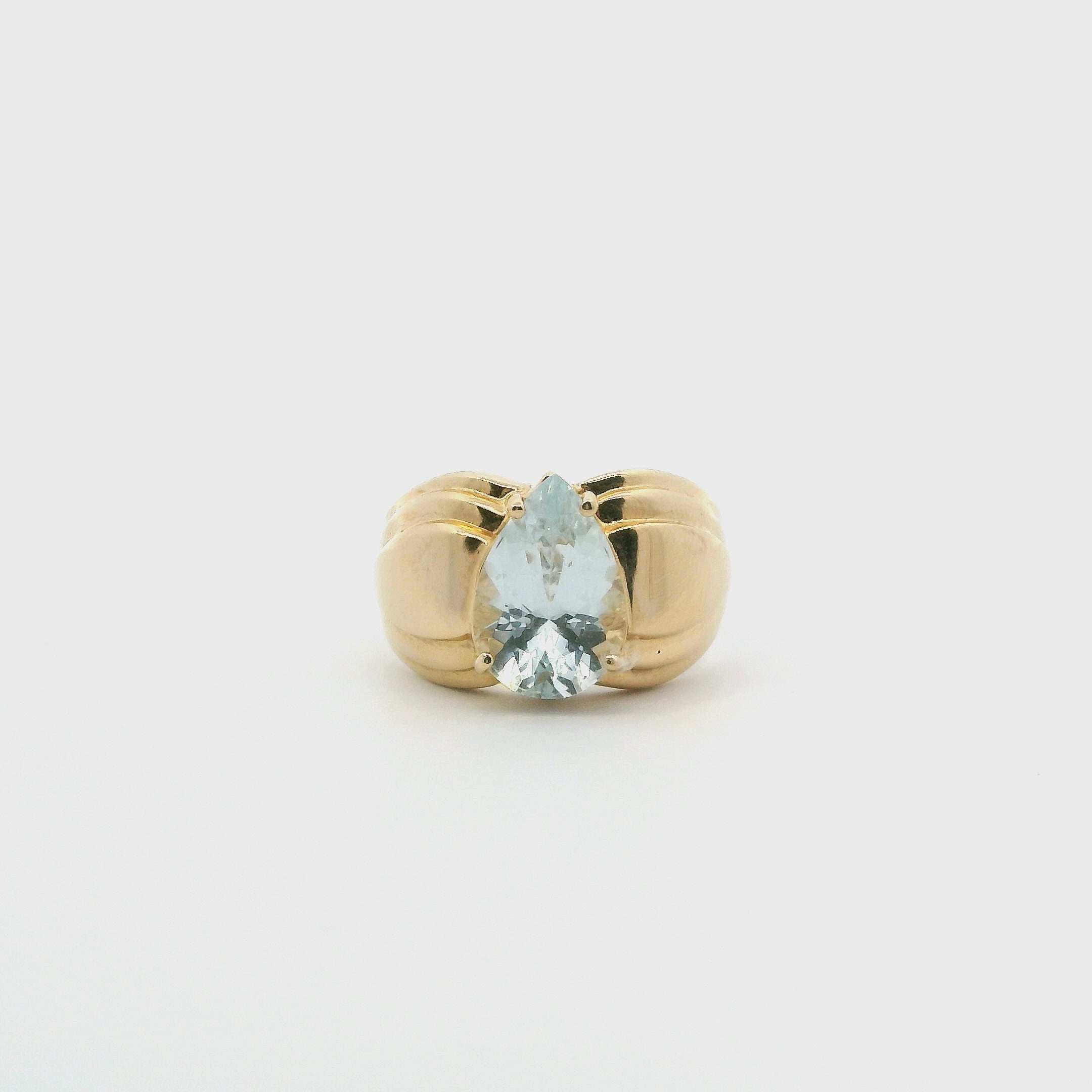 14K Yellow Gold Pear Aquamarine Womens's Ring
