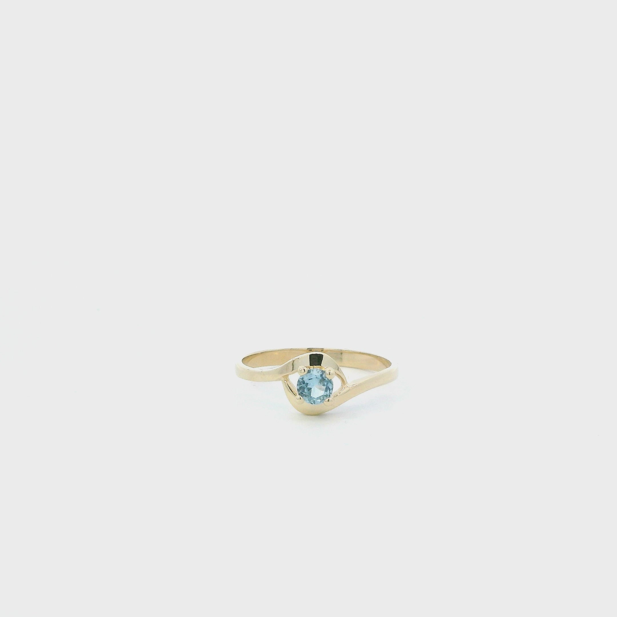 14K Yellow Gold Aquamarine Women's Ring
