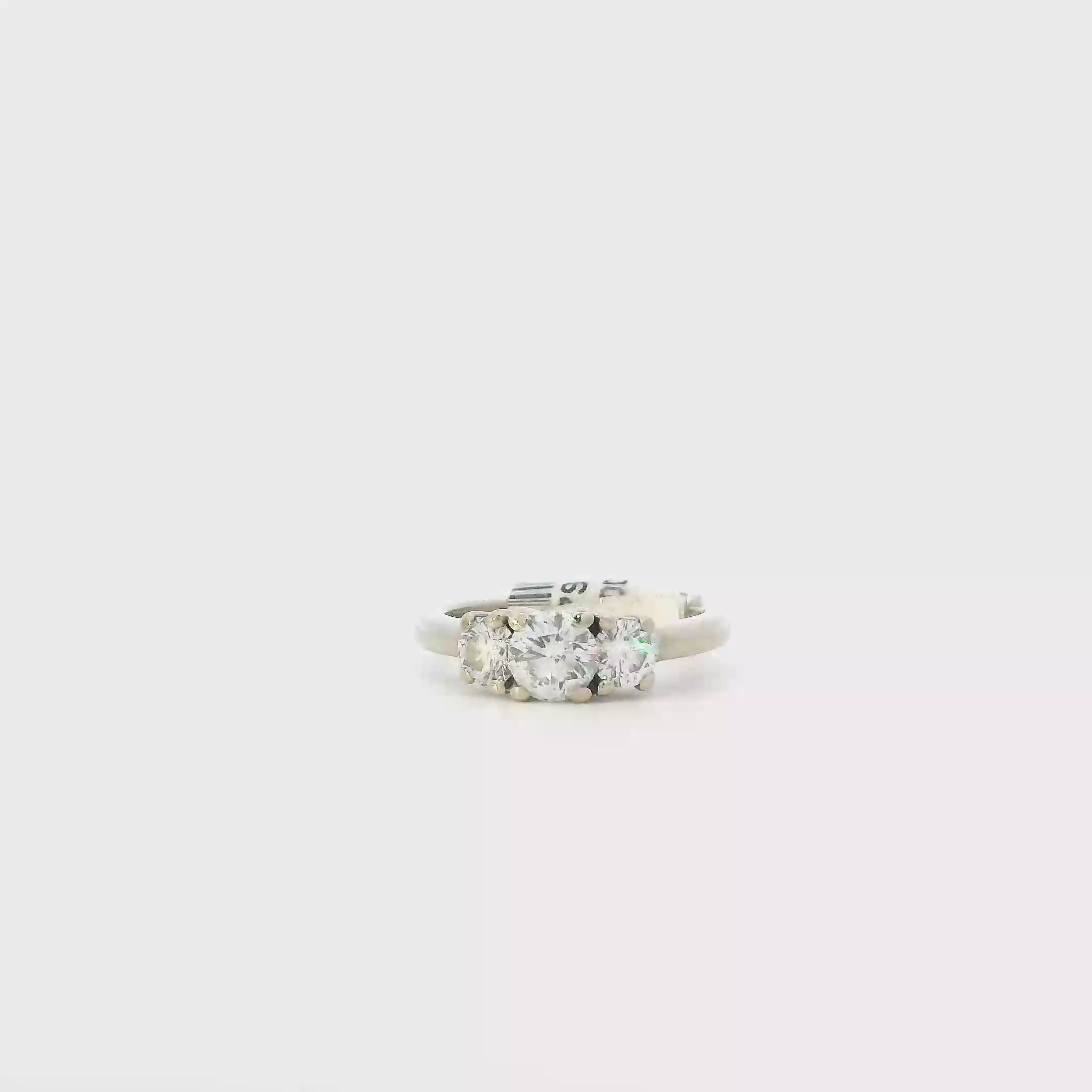 14K White Gold Diamond Women's Ring -1.02ct
