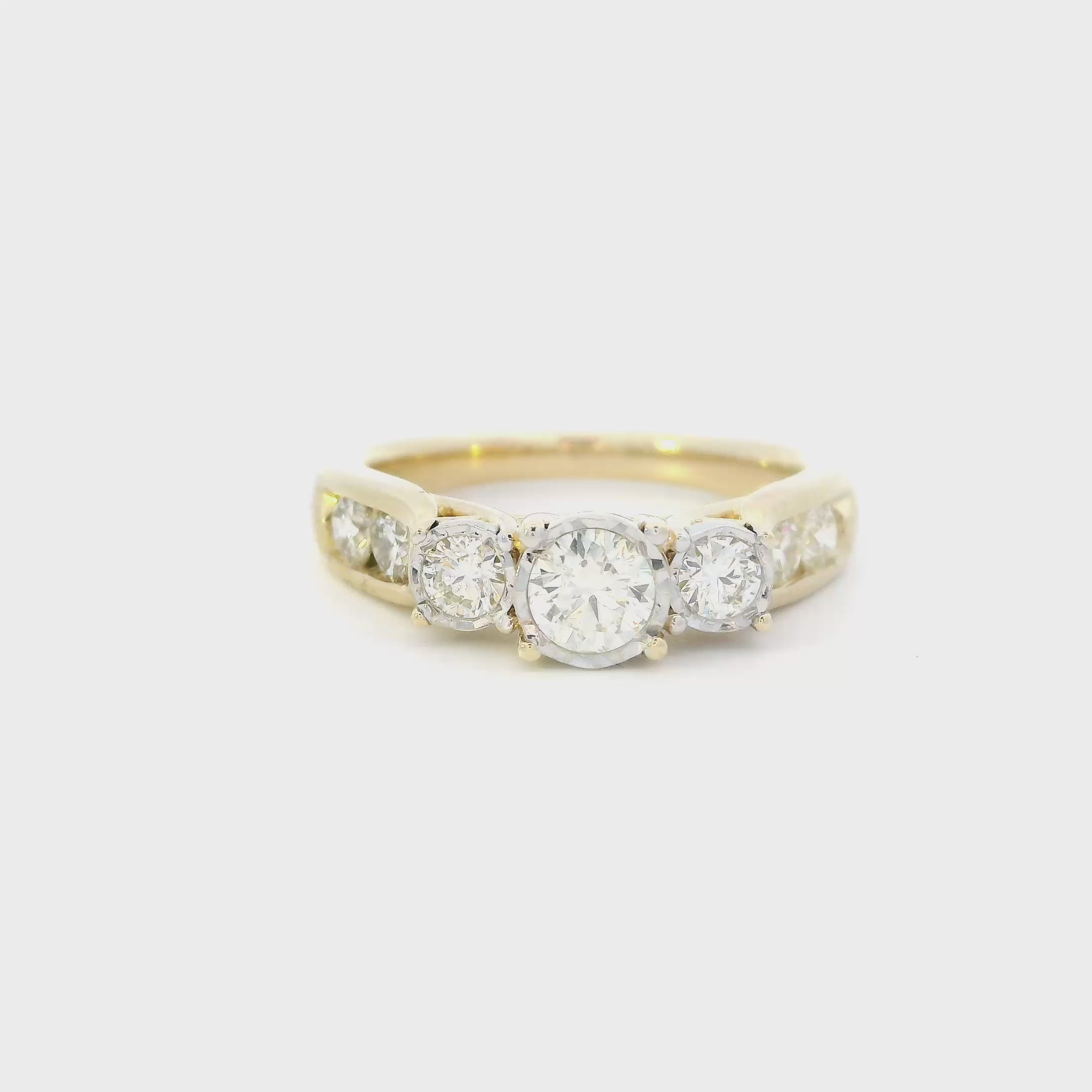 14K Yellow Gold And Diamond Womens Ring -0.90ct