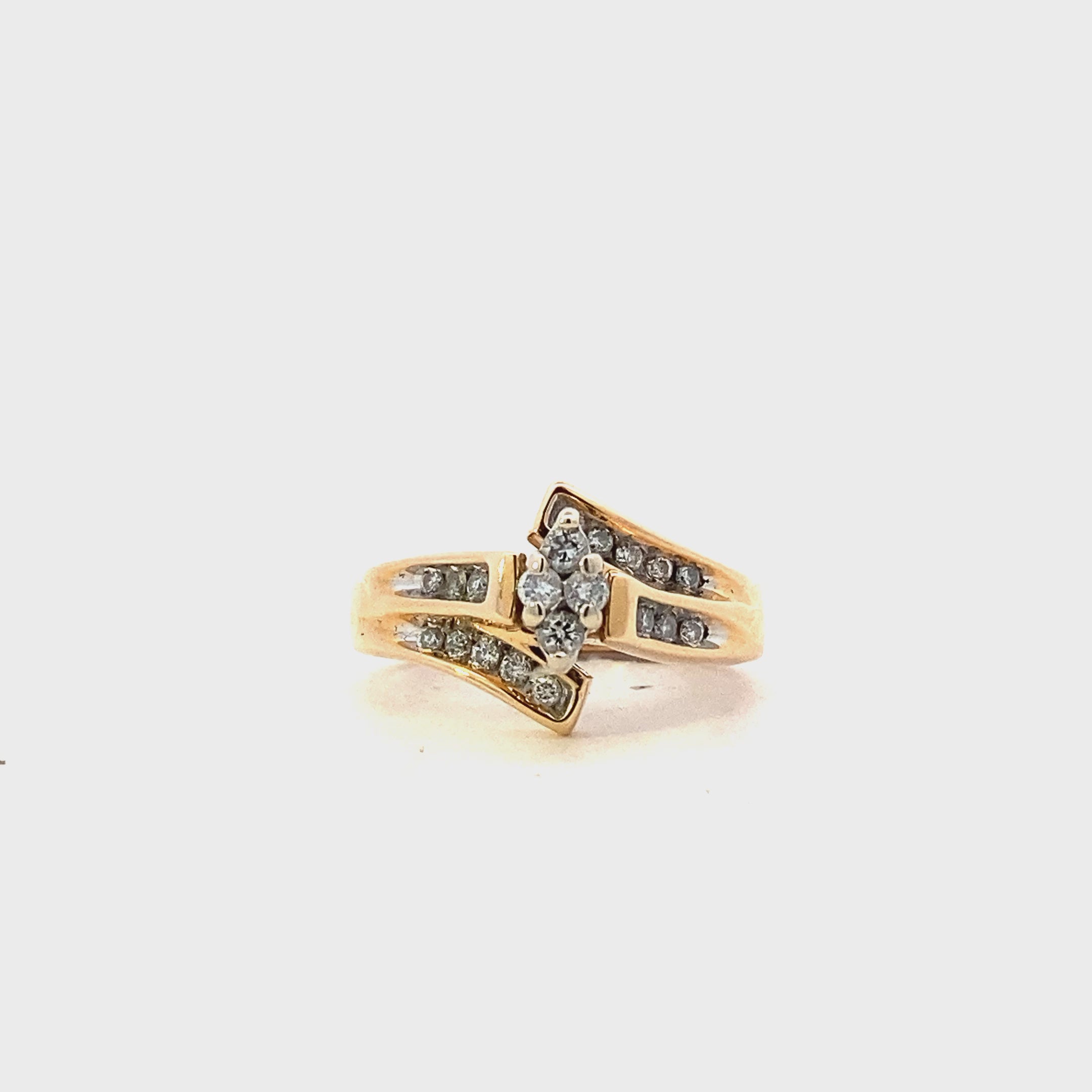 14K Yellow & White Gold Diamond Ring - 0.54ct