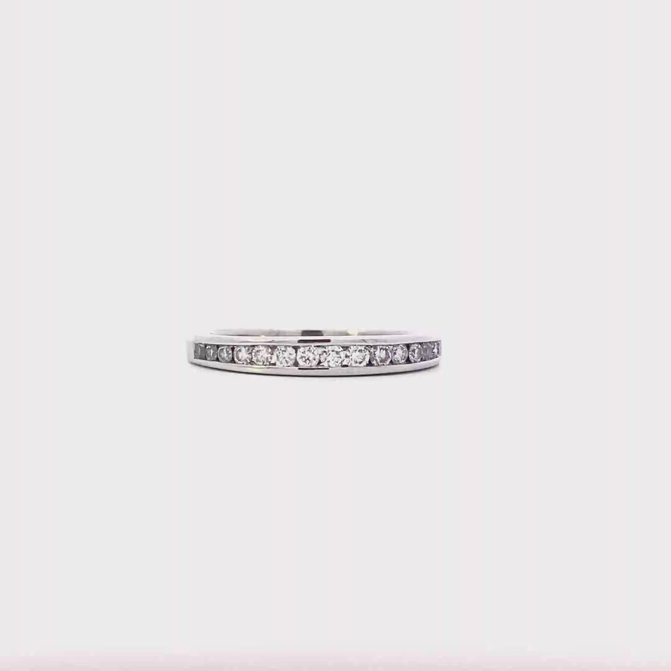 14K White Gold Diamond Women's Ring - 0.26ct