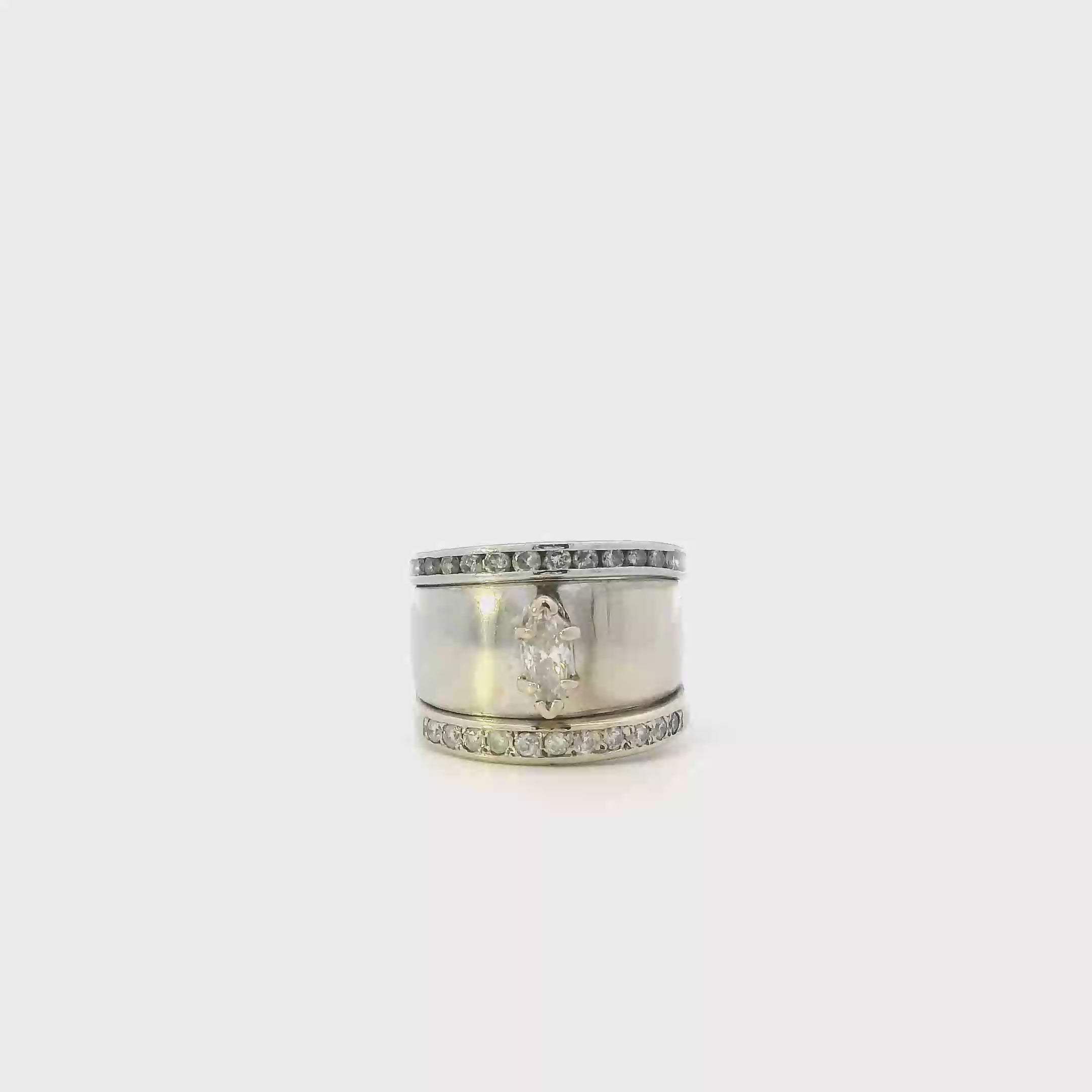 14K White Gold Diamond Women's Ring -0.58ct