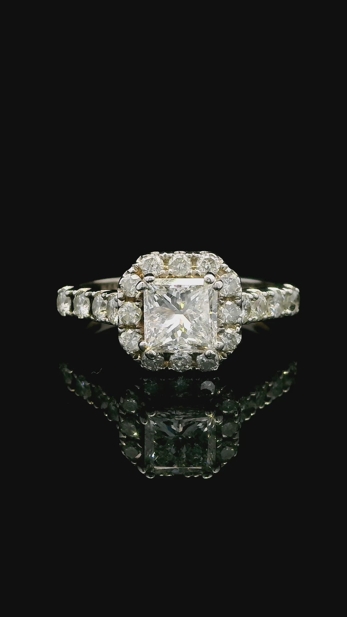14K White Gold Women's Diamond Ring - 1.83ct