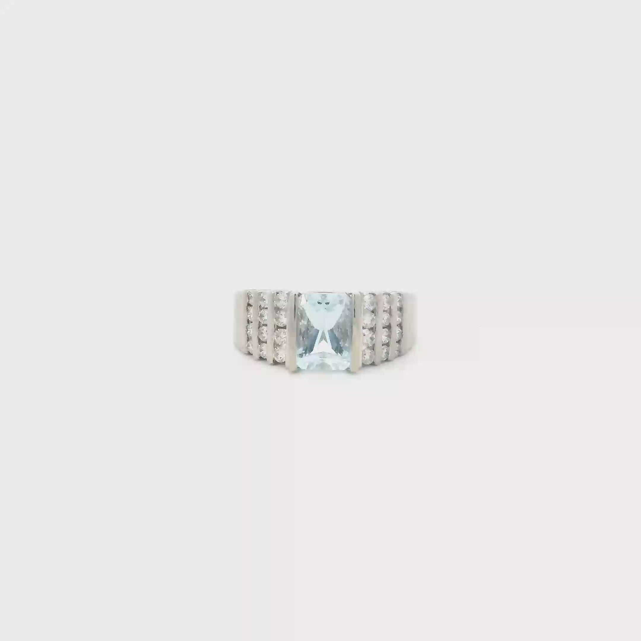 14K White Gold Diamond & Aquamarine Women's Ring - 0.46ct