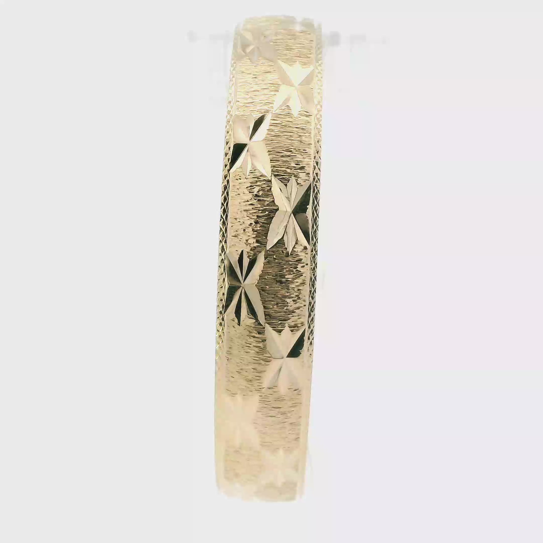 14K Yellow Gold Diamond Cut Bangle Bracelet