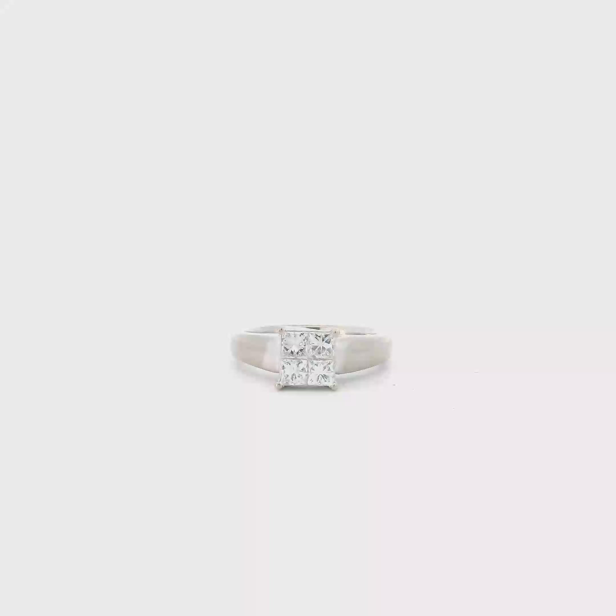 18K White Gold Diamonds Womens Ring - 0.60ct