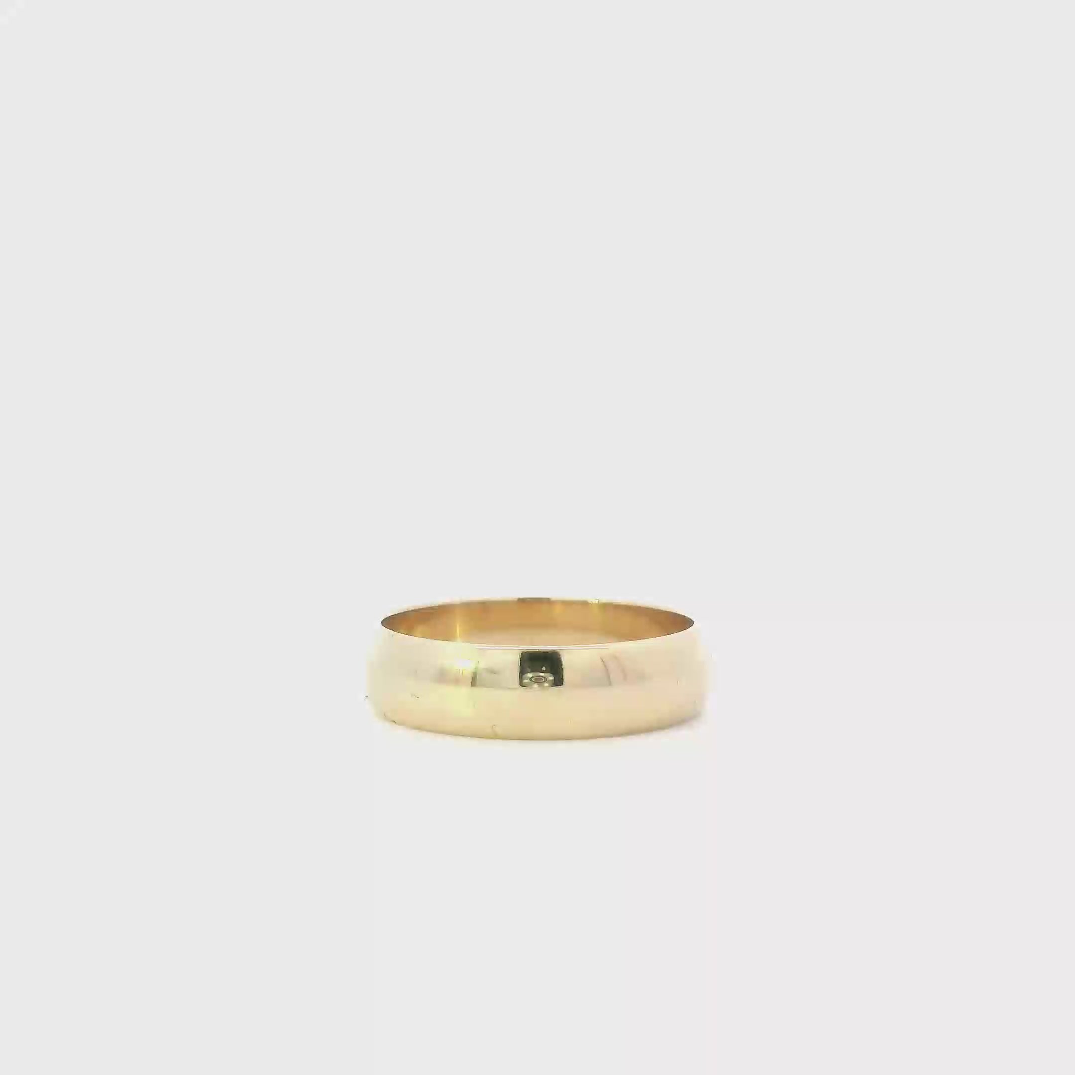 Benchmark 14K Yellow Gold Comfort Band