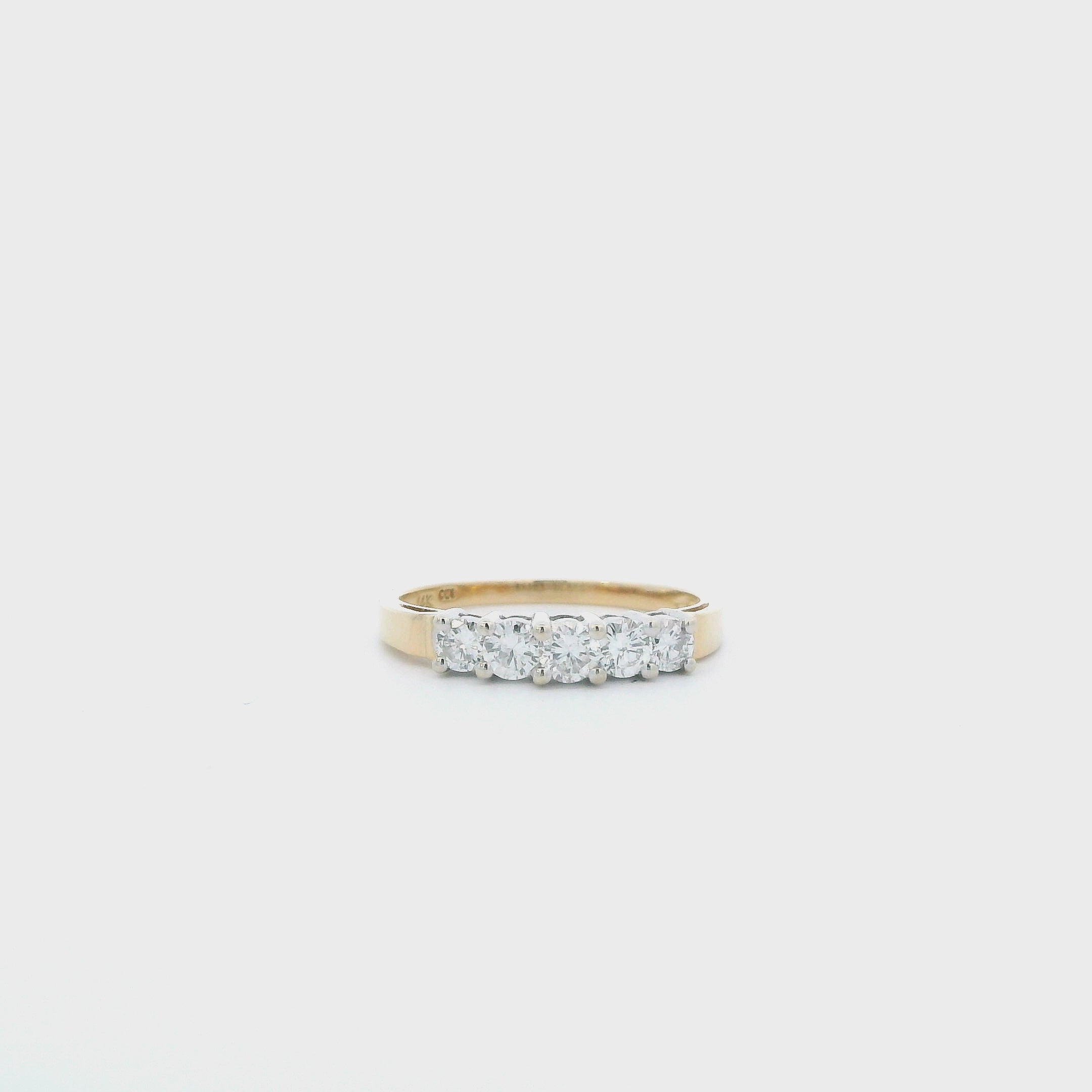 14K Yellow Gold Diamond Ring - 0.51ct