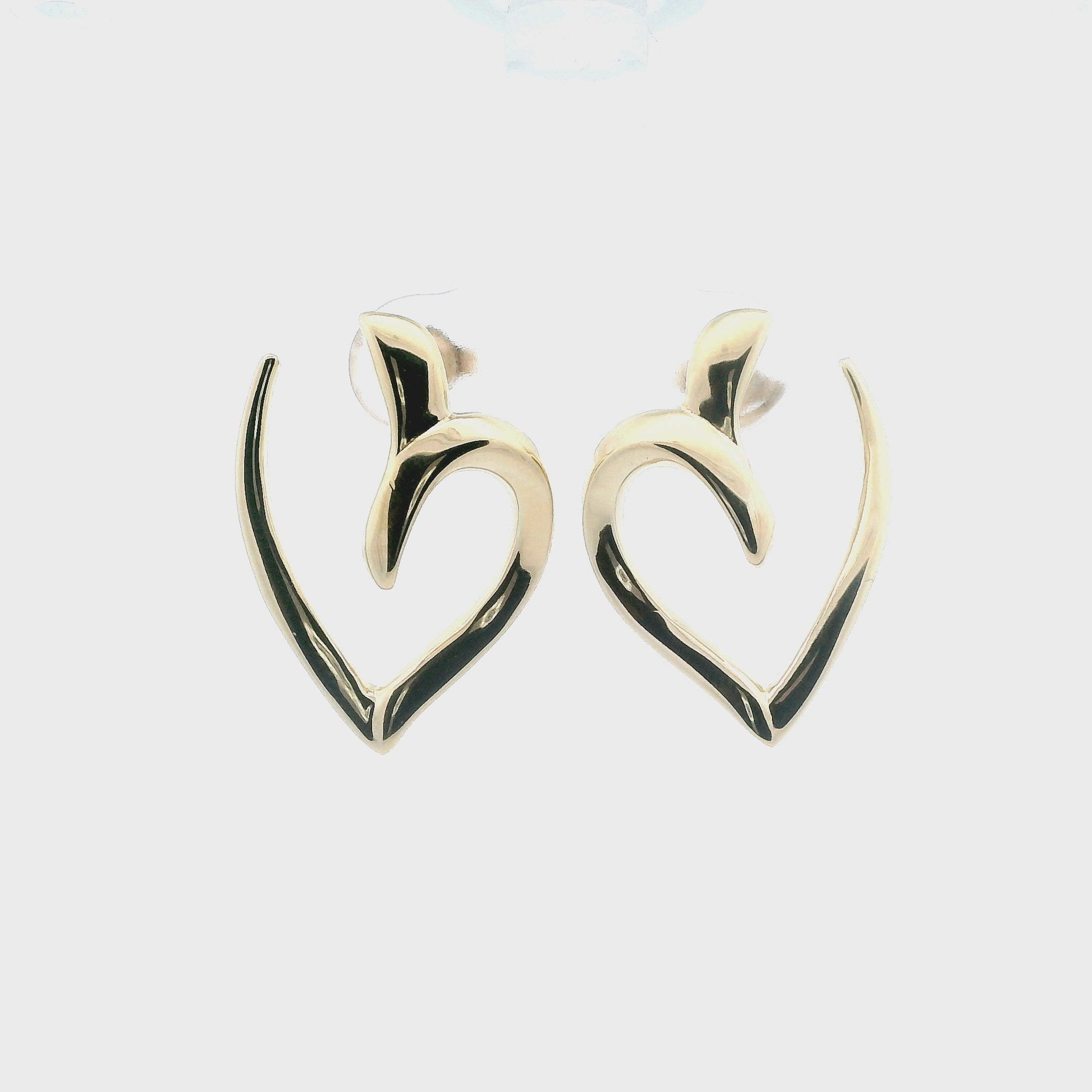 14K Yellow Gold Open Heart Stud Earring