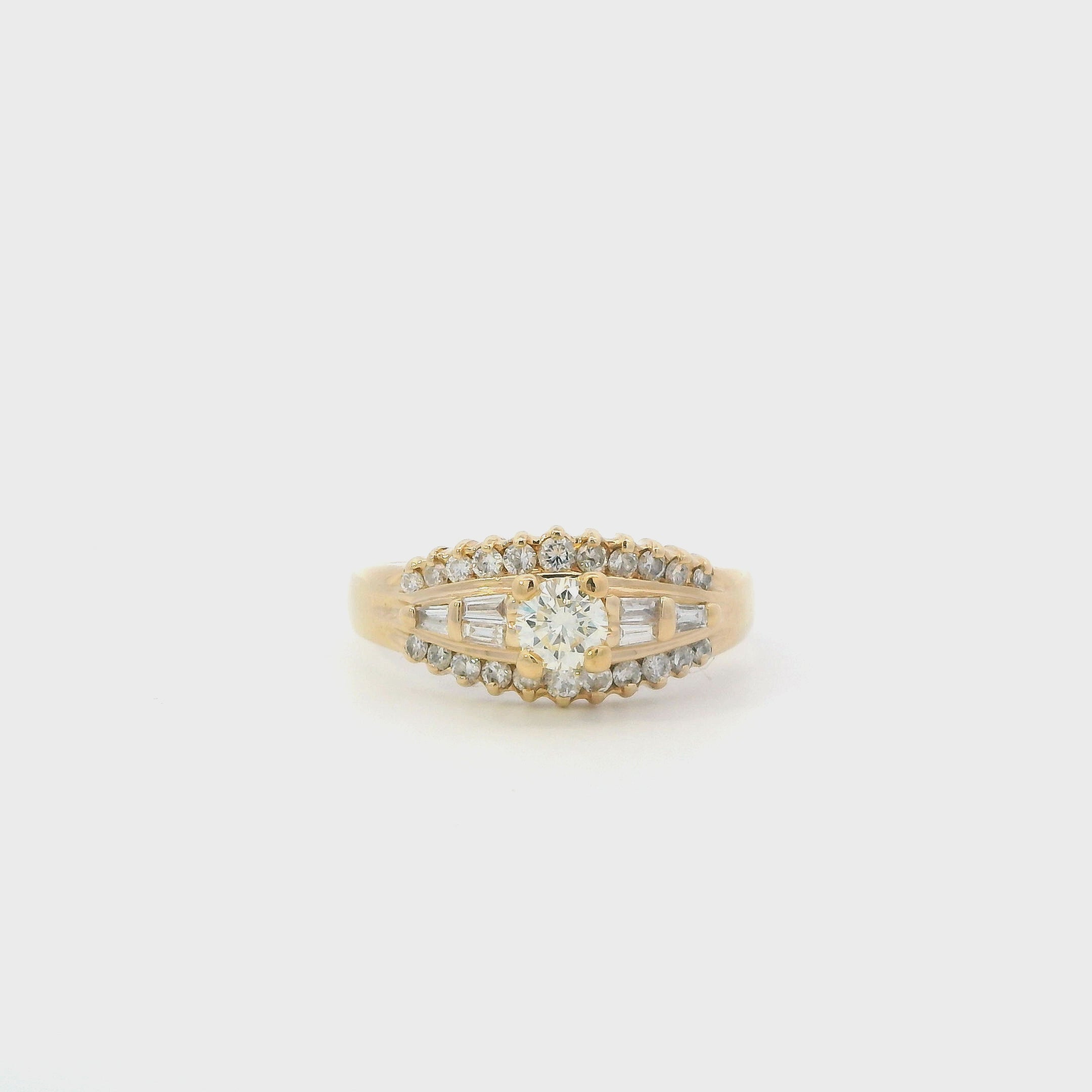 18K Yellow Gold Diamond Womens Ring - 0.30ct