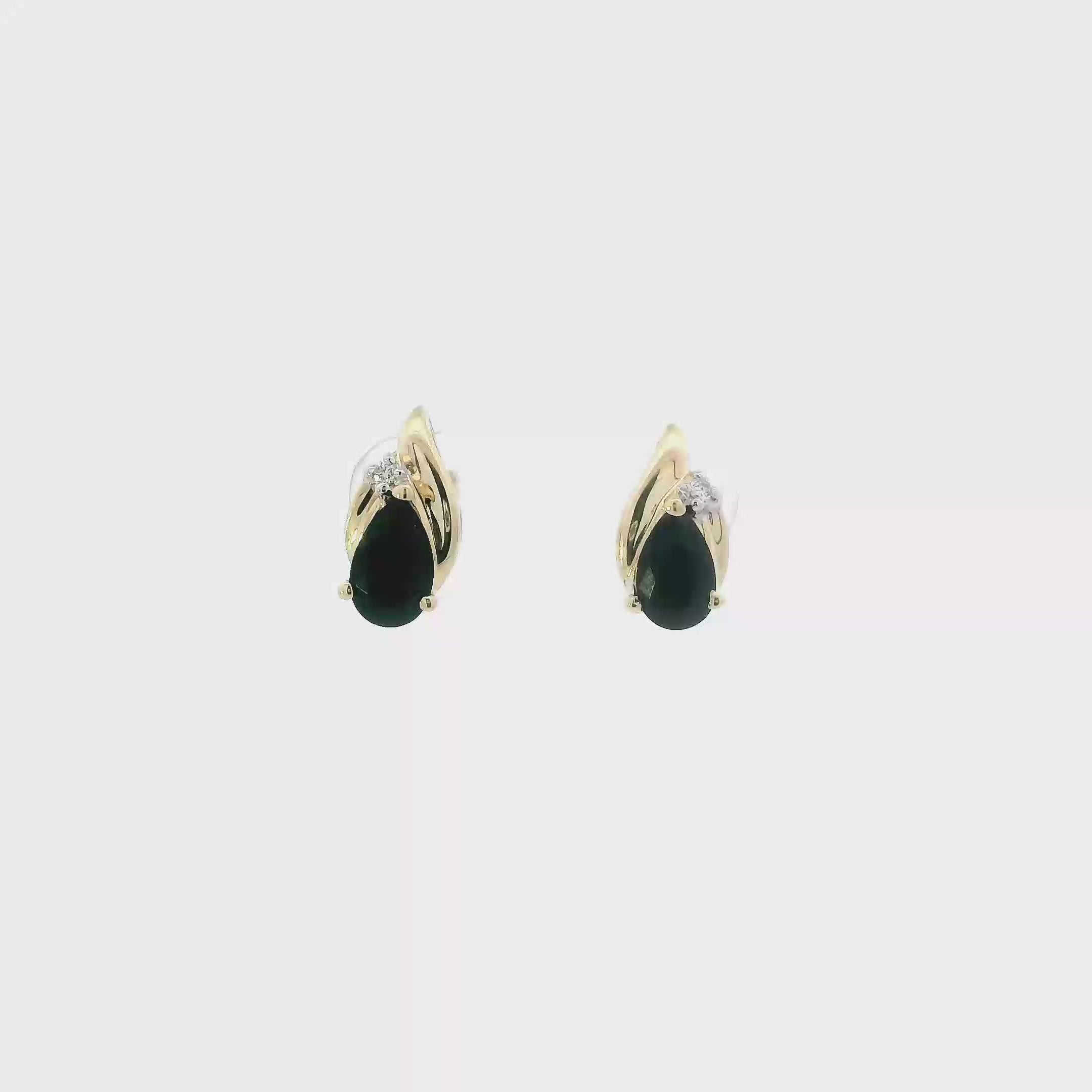 14K Yellow Gold Onyx Stud Earrings