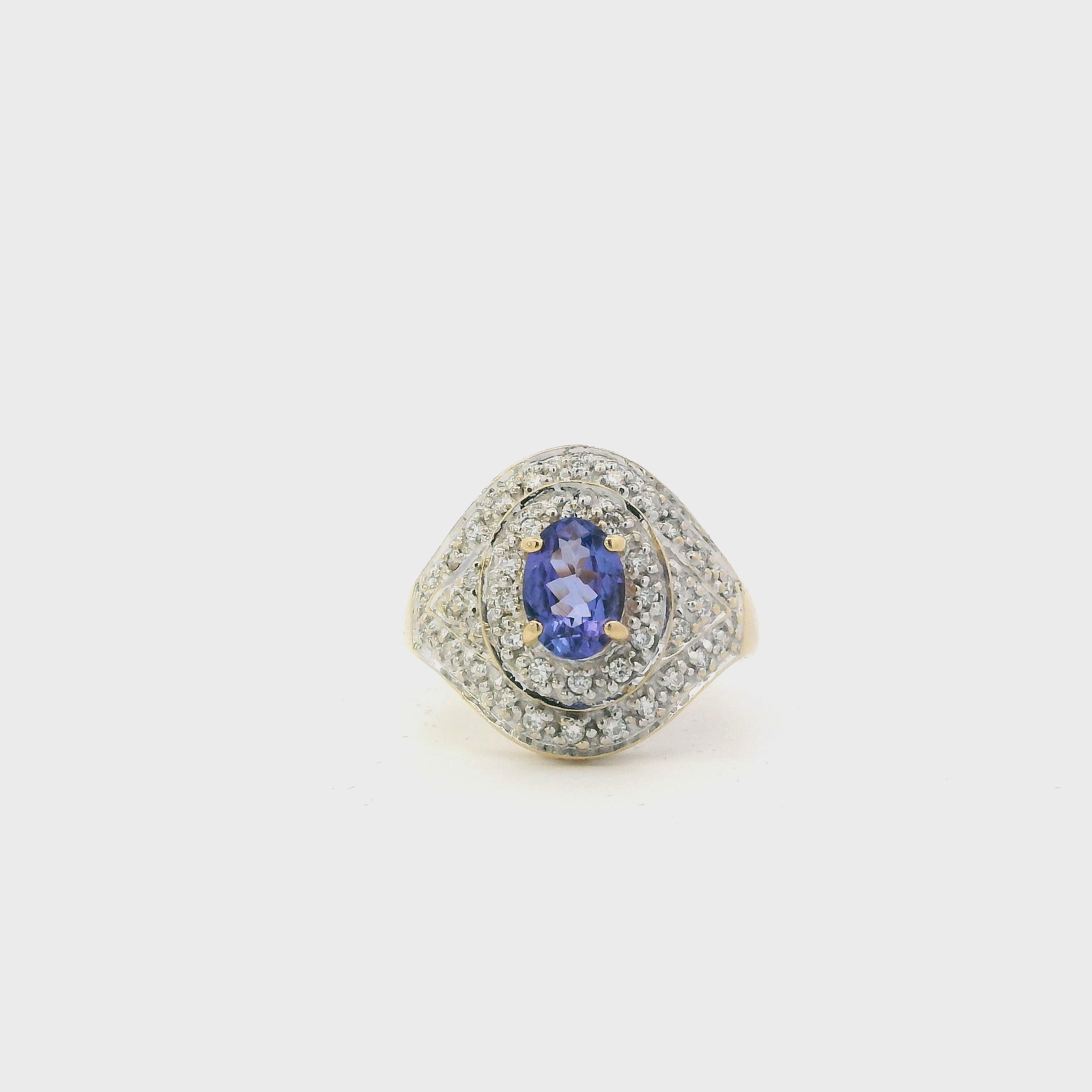 18K Yellow Gold Tanzanite & Diamond Women's Ring - 0.26ct