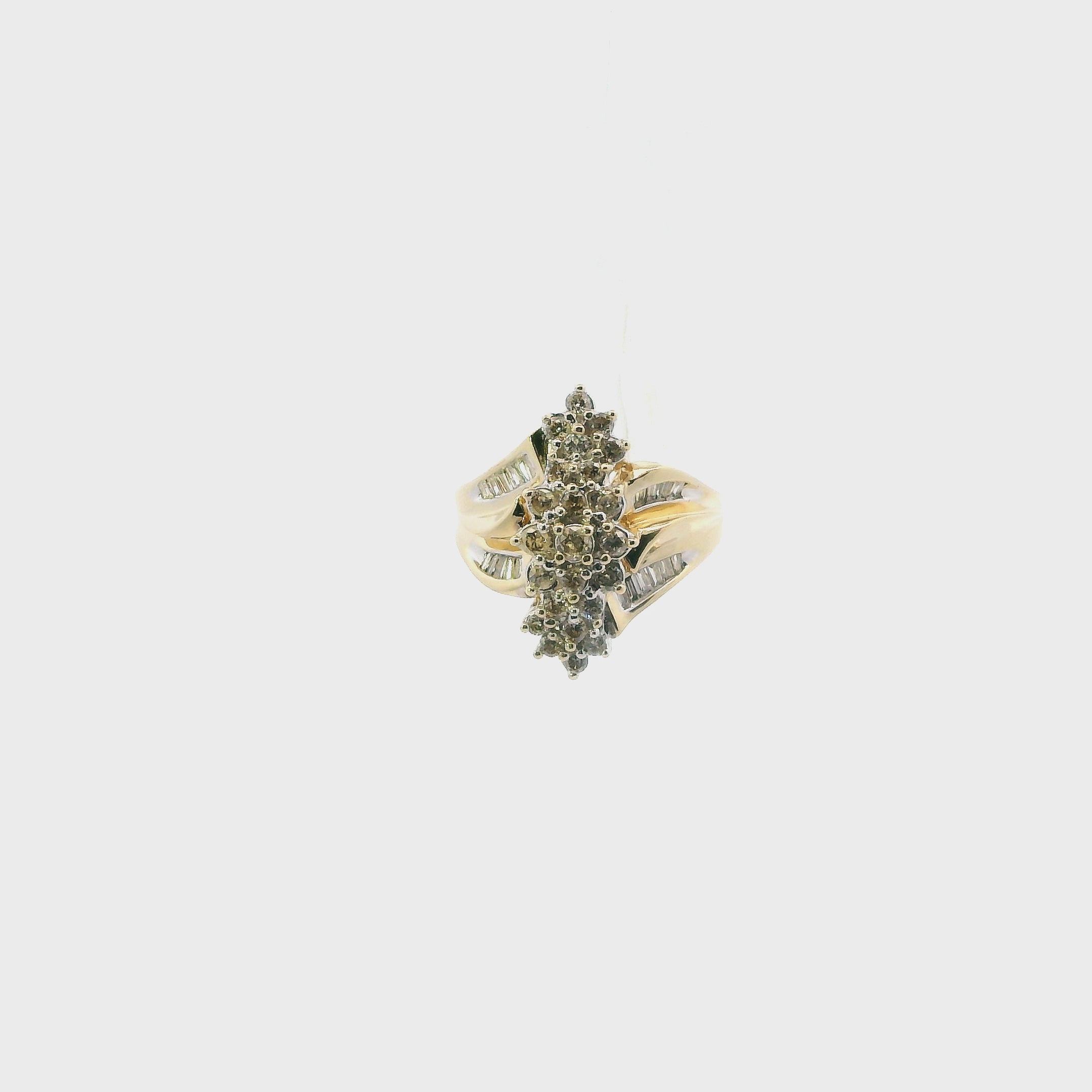 14K Yellow Gold Diamond Cluster Ring - 0.70ct