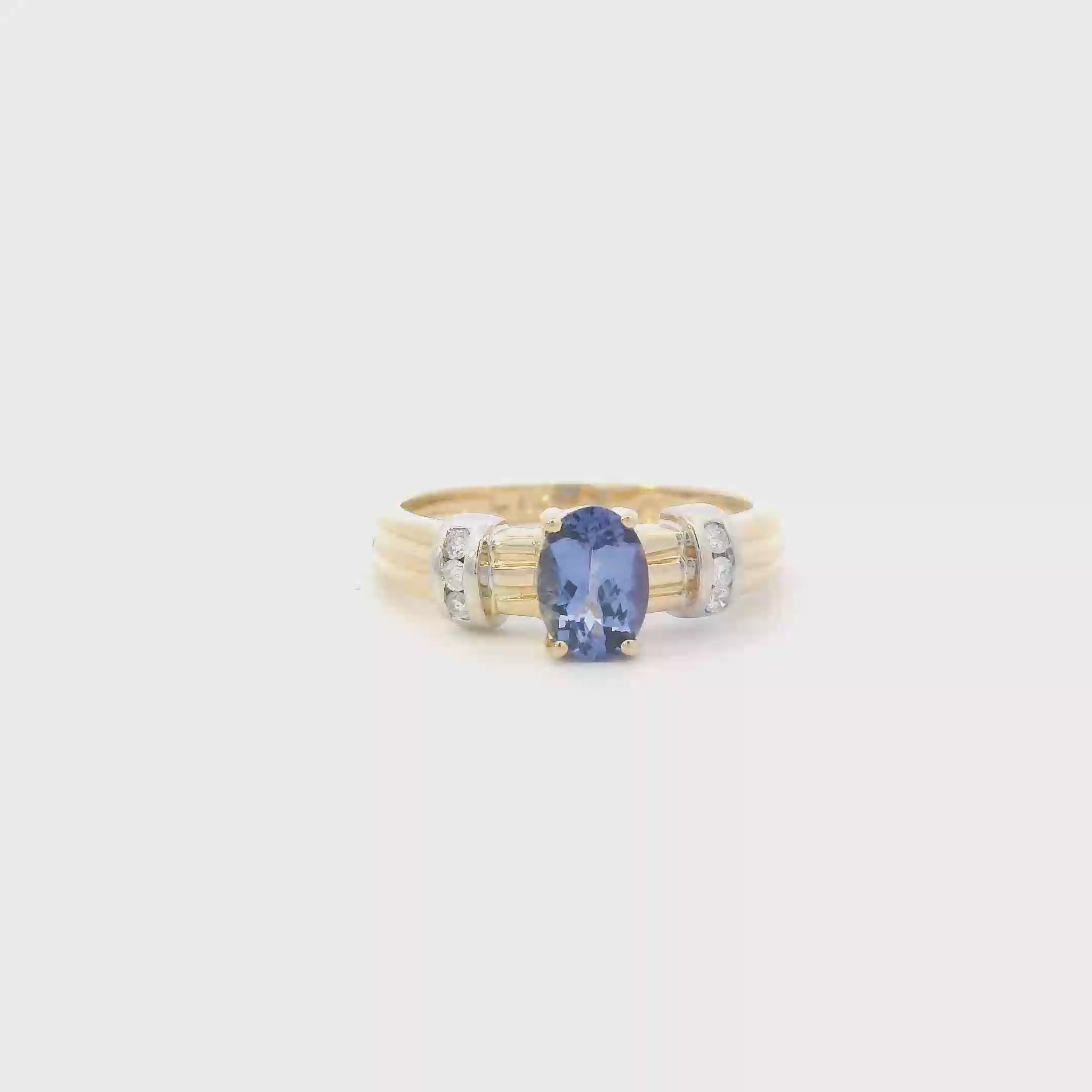 18K Yellow Gold Tanzanite & Diamonds Womens Ring - 0.08ct