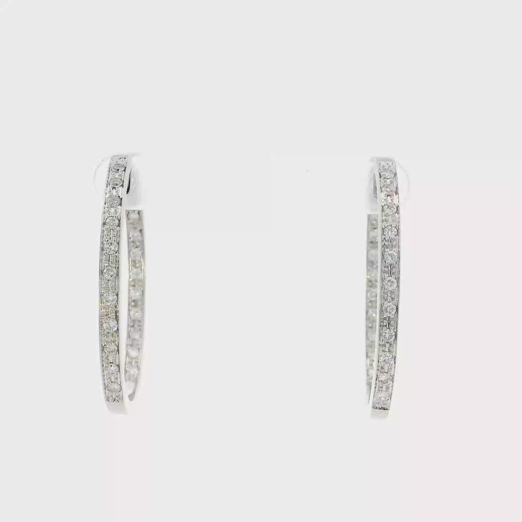 14K White Gold Diamond Oval Hoop Earrings - 0.80ct
