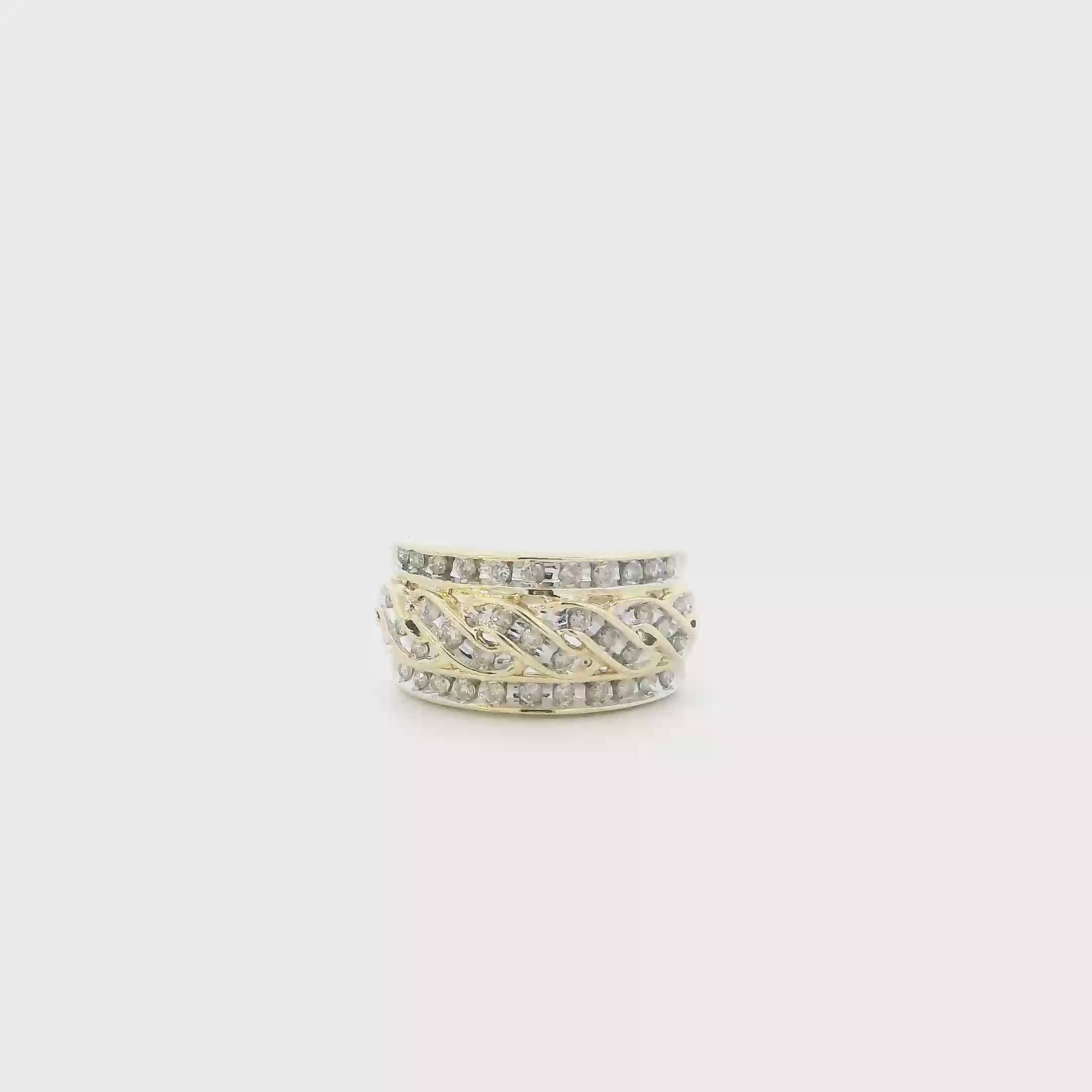 10K Yellow Gold Diamonds Womans Ring - 0.39ct